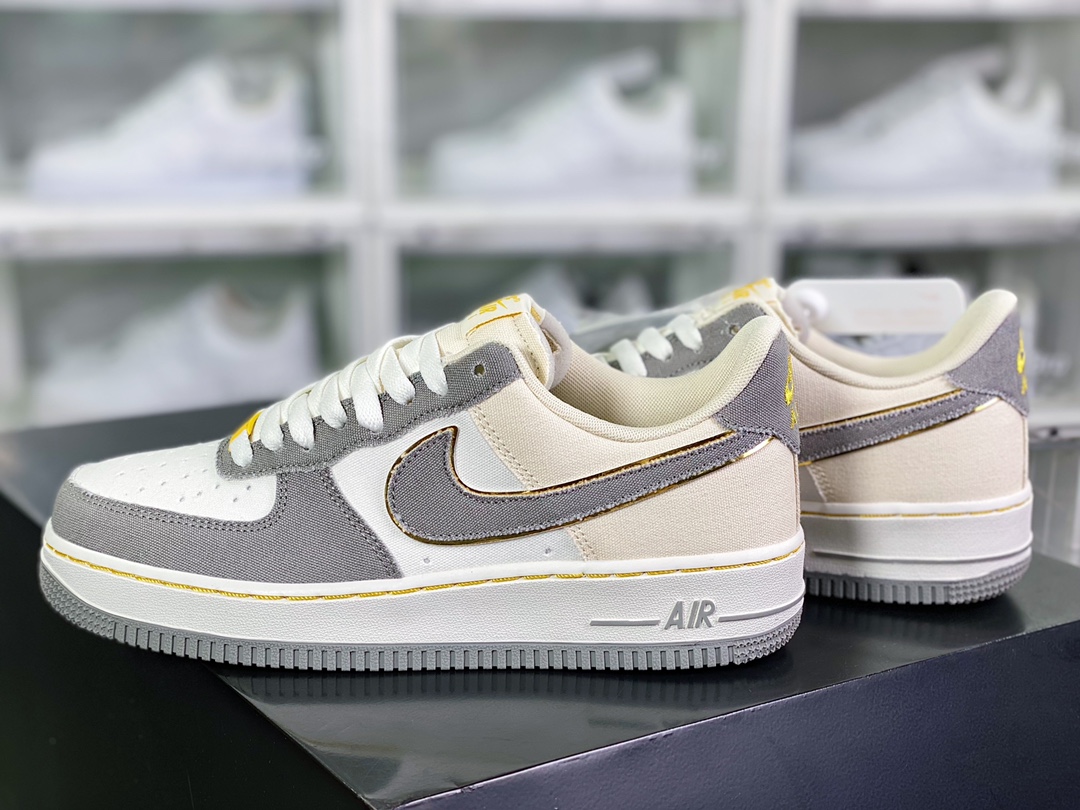 200 Otomo Katsuhiro x 【Nike】 Air Force 1’07 LV8 Low”Steamboy OST”空军一号板鞋“帆布深灰米白黄金星”315122-666