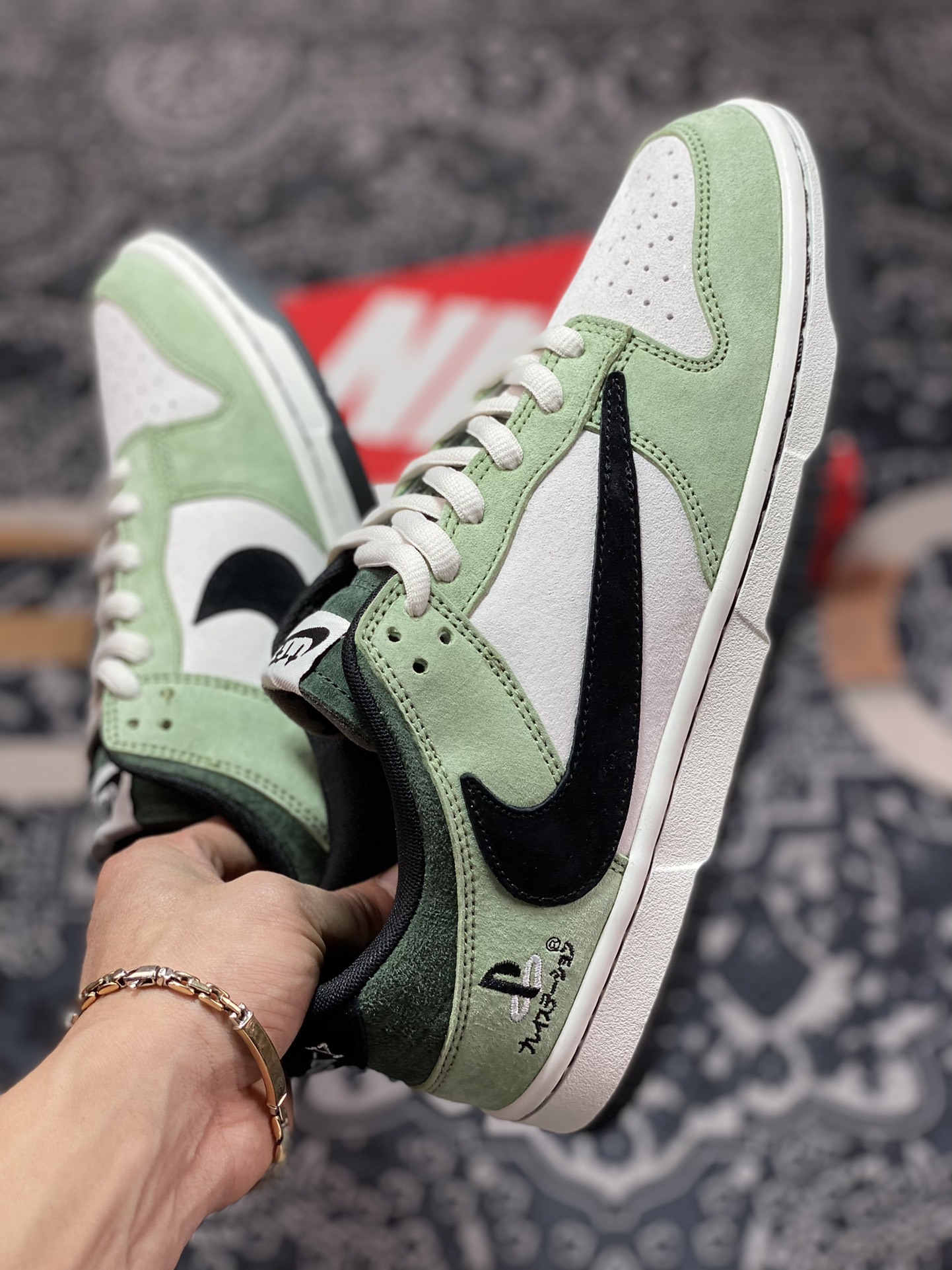 340 Sony PlayStation 5 x Travis Scott x Nike SB Dunk Low”PS5”扣篮板鞋“TS联名抹茶绿灰黑反钩”CU1726-777
