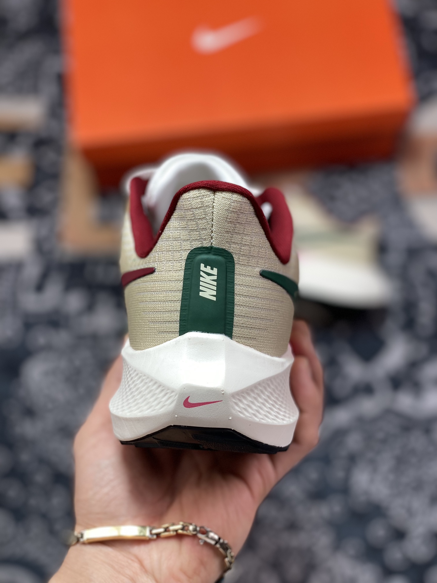 180  Air Zoom Pegasus 39 飞马系列 FB7161-231