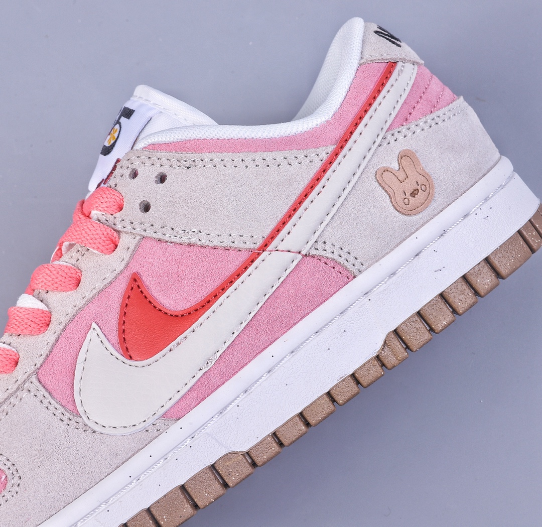 280 兔年限定 Nike Dunk Low SE ”85” 灰红粉双钩 DO9457-100
