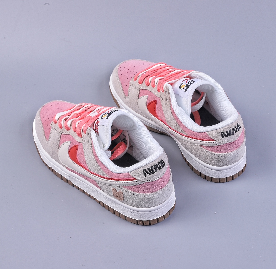 280 兔年限定 Nike Dunk Low SE ”85” 灰红粉双钩 DO9457-100