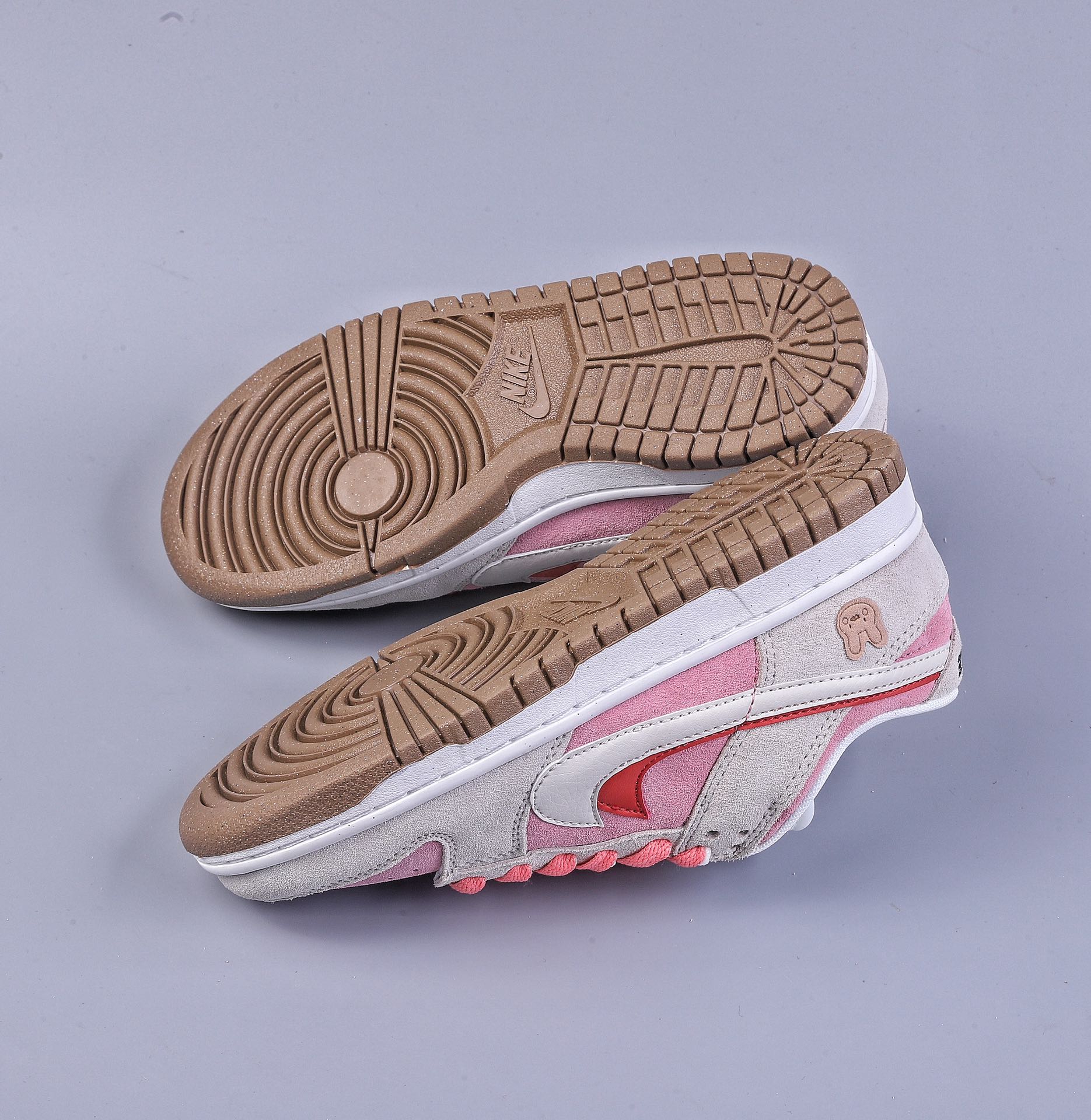 280 兔年限定 Nike Dunk Low SE ”85” 灰红粉双钩 DO9457-100