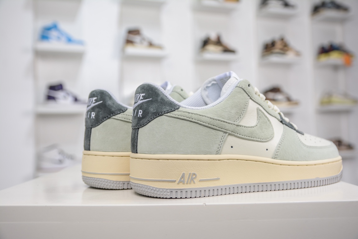 260 Air Force 1 '07 Low 浅绿麂皮 DE0099-003