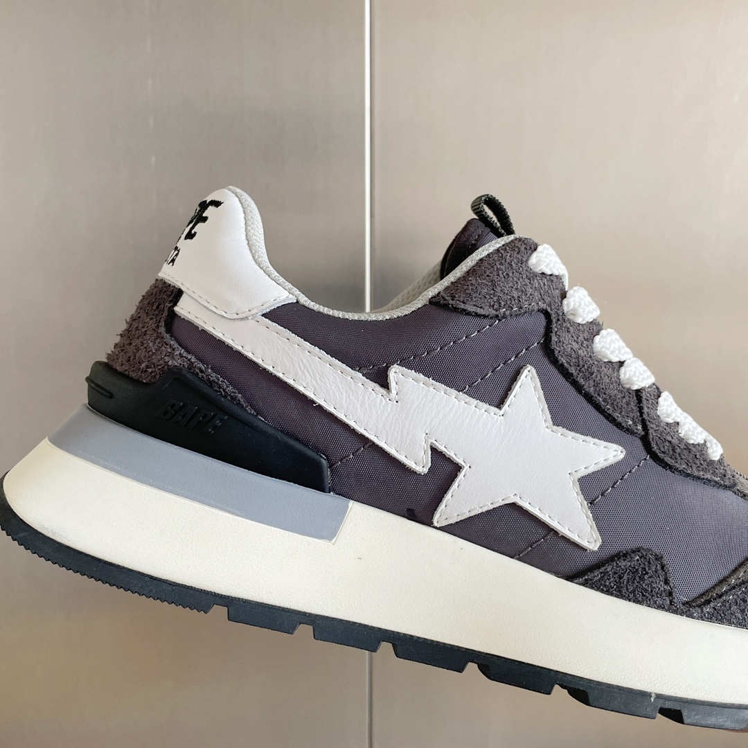 BAPE STA: Classic Sneakers for Couples and Leisure, Top Quality at $750 - 图片 8