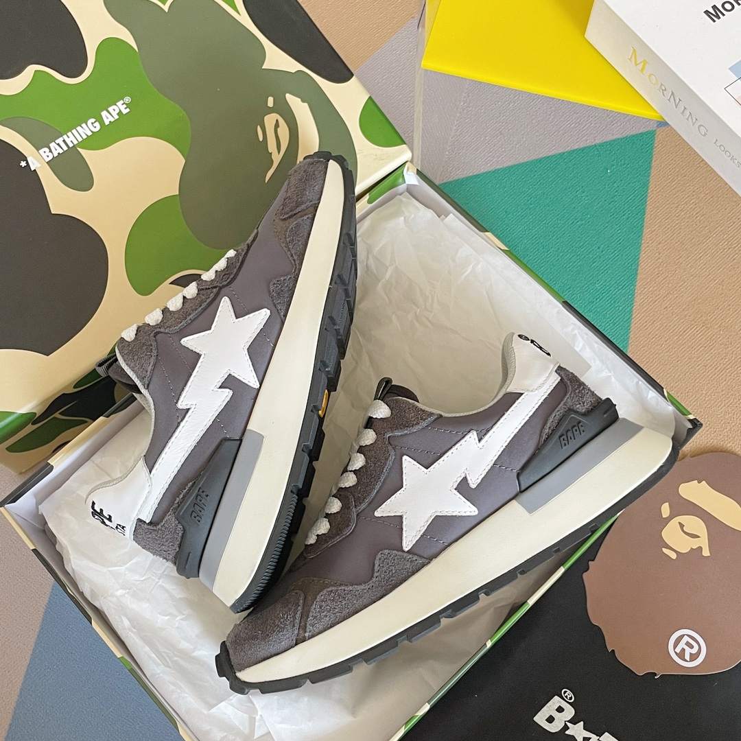 BAPE STA: Classic Sneakers for Couples and Leisure, Top Quality at $750 - 图片 6