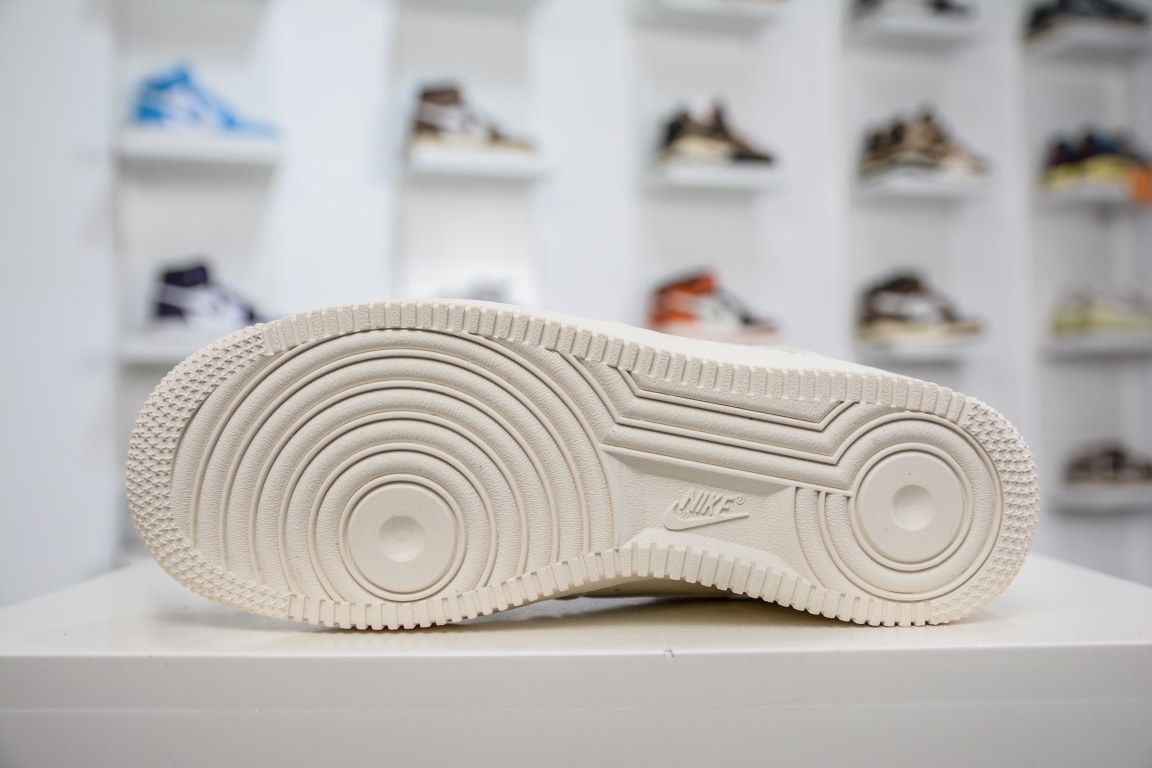 240 潮流教父nigo品牌 Bape×Nike Air Force 1 Low“迷彩配色”空军一号AA1365-118