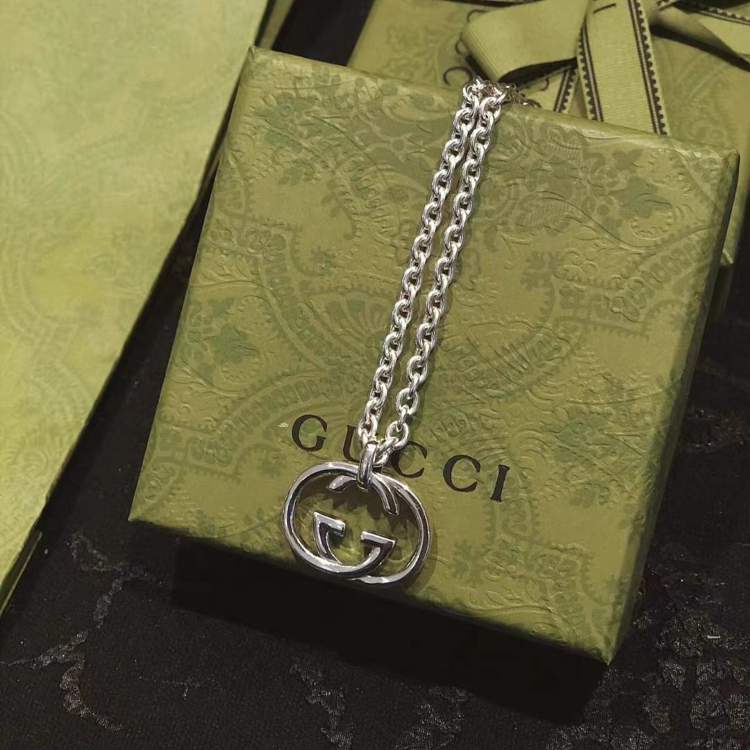 Gucci Jewelry Necklaces & Pendants Perfect Quality
 Unisex