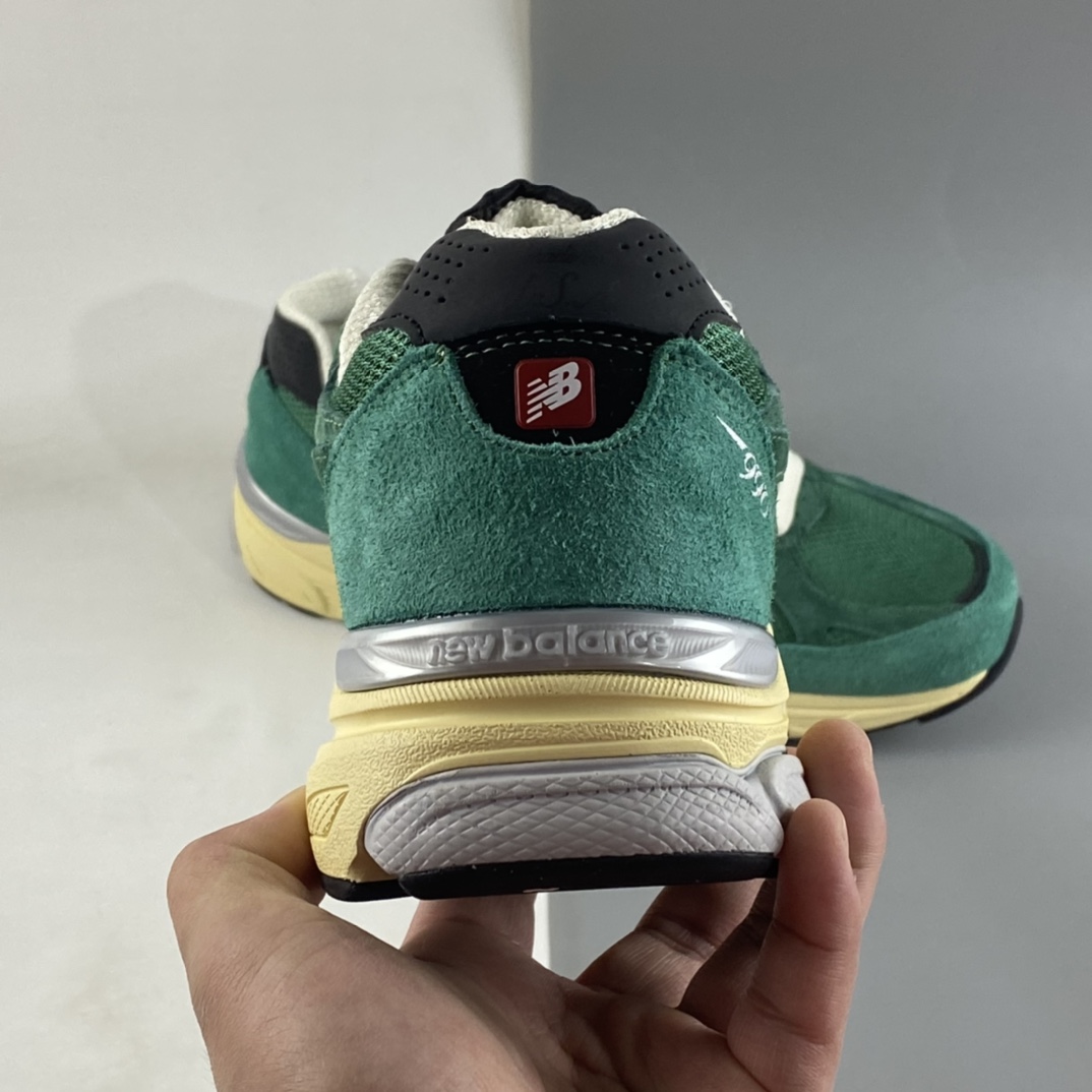 P240 New Balance NB990系列 高端美产复古休闲跑步鞋 M990GG3