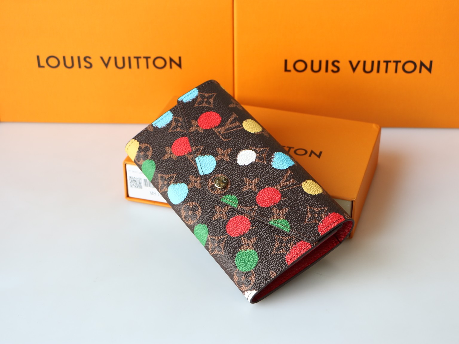 Close-up of the leather texture