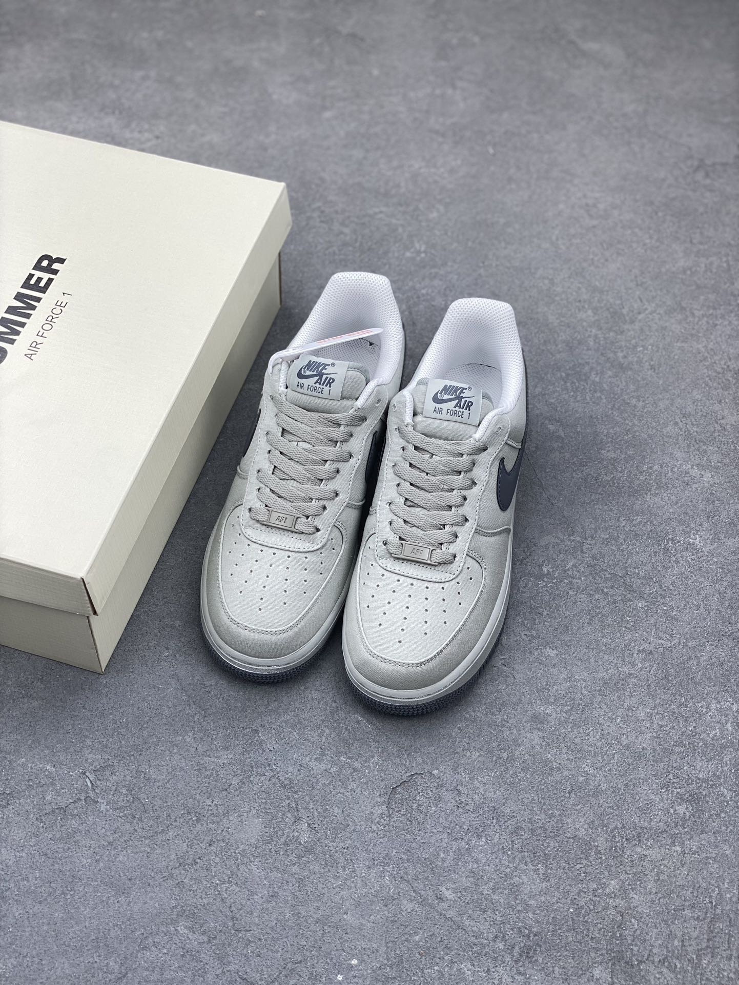 Nike Air Force 1 '07 Low-Top Sneakers - Carbon Grey, Limited Edition 9 i1676834973 1613 7