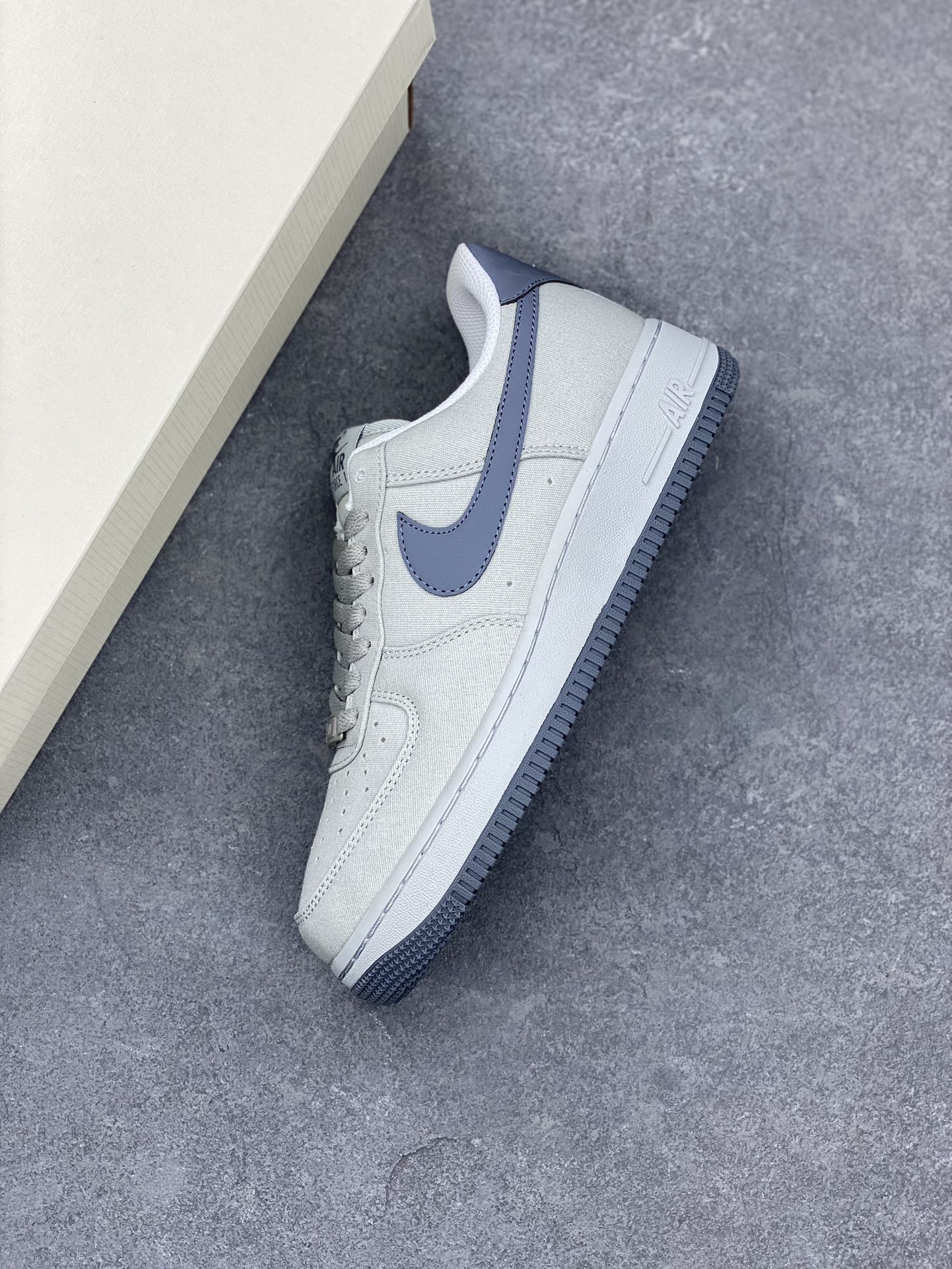 Nike Air Force 1 '07 Low-Top Sneakers - Carbon Grey, Limited Edition 8 i1676834973 8099 6