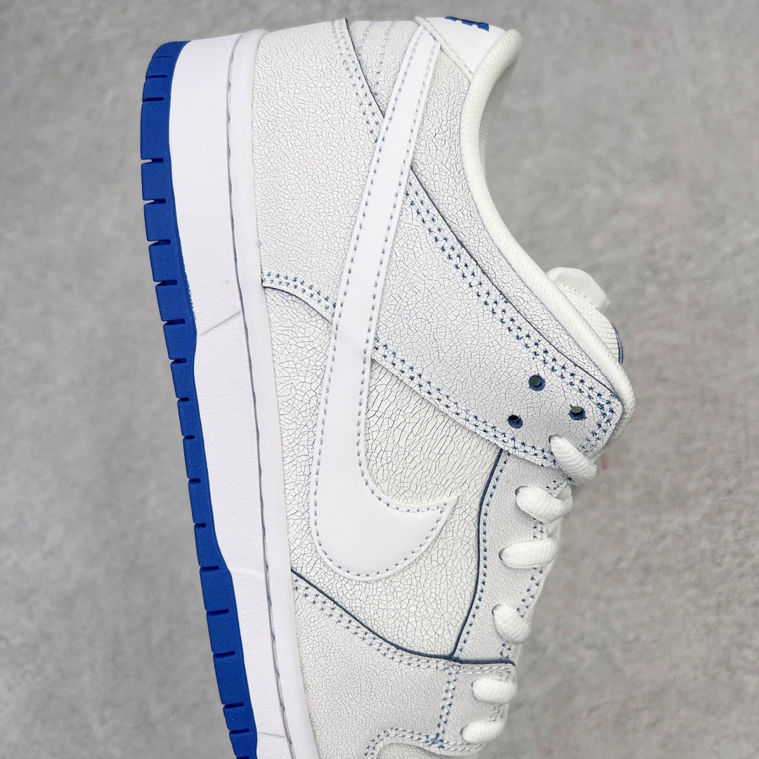 图片[6]-＃AY/GZ纯原福利 NK SB Dunk Low 青花瓷白蓝 CJ6884-100 独家原厂航空铝磨具打磨大底 鞋头坡度极致还原 原盒原配 圈内天花板工艺 原厂冲刀 超高清洁度 全鞋零毛边皮料切割 全套原楦原模倾力打造完美版型 采用原厂百宏鞋带以及原厂百宏织唛舌标 内标可供原厂几率过验 原厂中底布黄色点胶 原厂中底布拉帮走线遵循公司 尺码对应库存‼️-选品中心