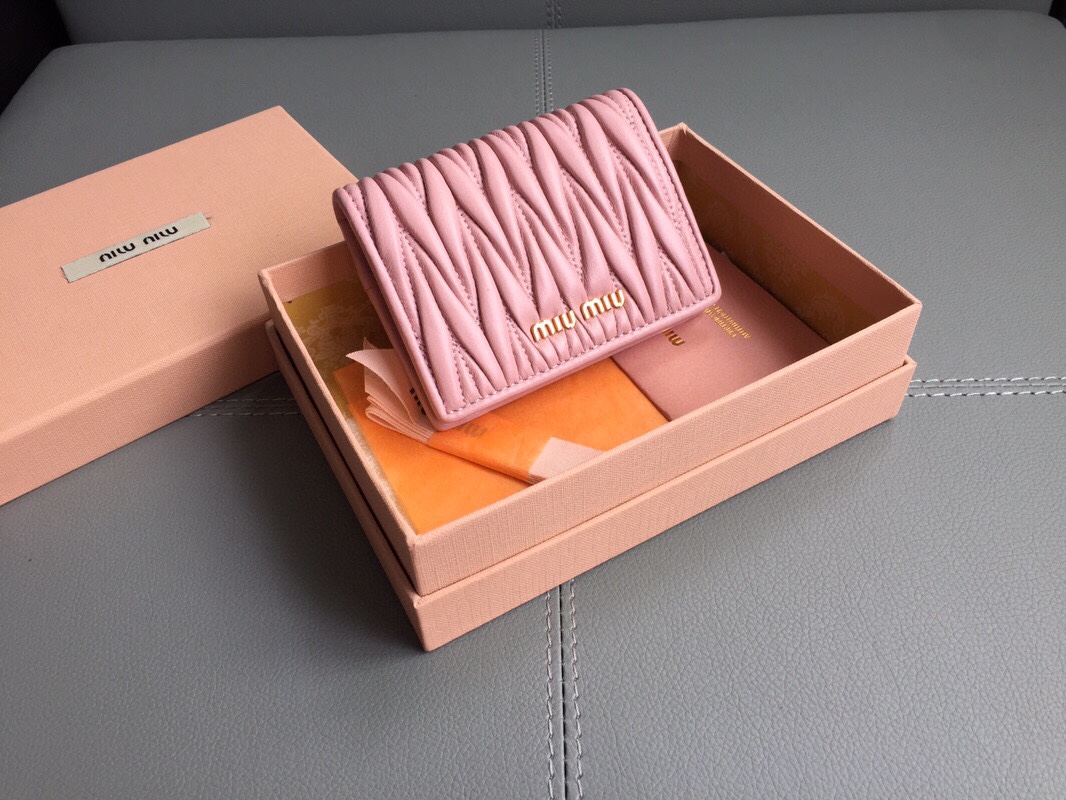 Miu Miu 5MV204 sheepskin spot