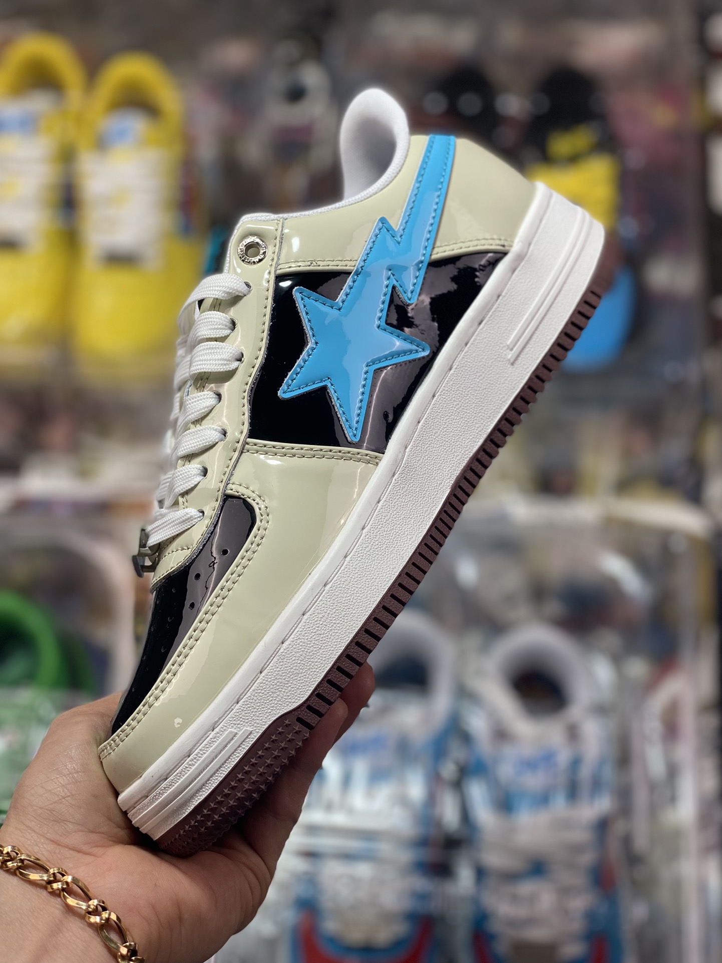 Bathing Ape BAPE Sta Low Flashing Star Series Low-top Sneakers ”Patent Leather Beige Black Brown Blue Rocket Raccoon” 001FW-I731-906