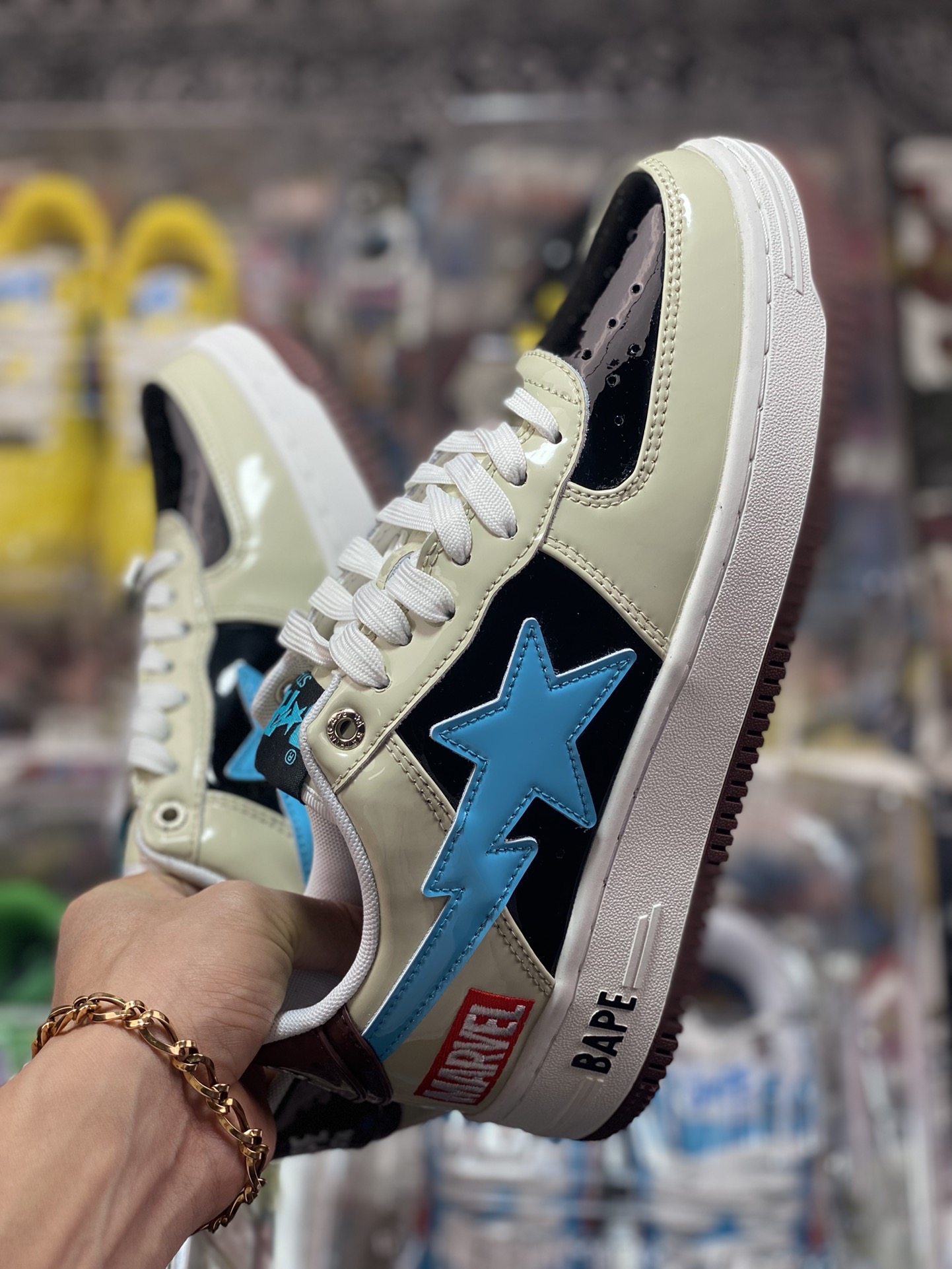 Bathing Ape BAPE Sta Low Flashing Star Series Low-top Sneakers ”Patent Leather Beige Black Brown Blue Rocket Raccoon” 001FW-I731-906