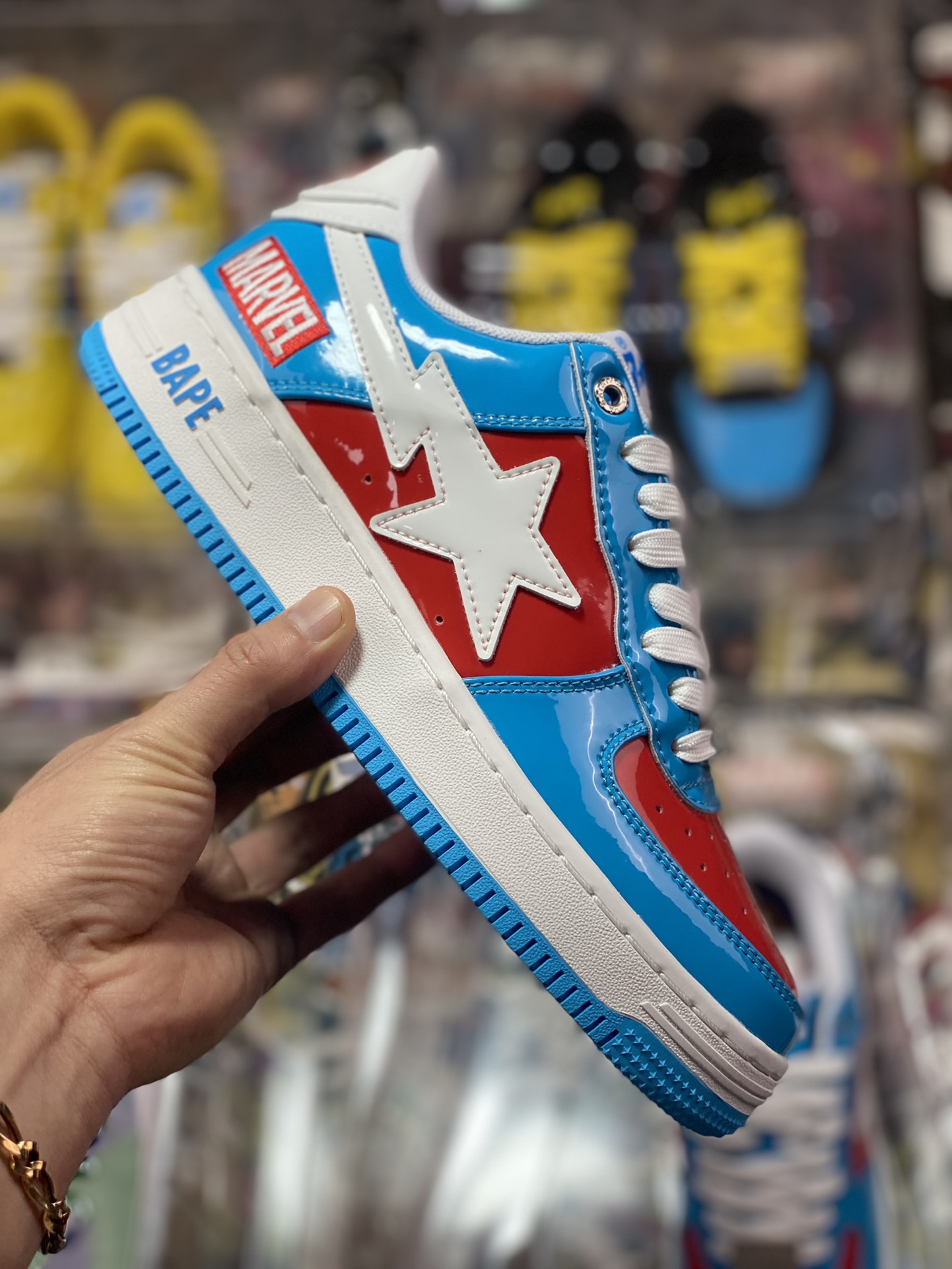 Bathing Ape BAPE Sta Low Flashing Star Series Low-top Sneakers ”Patent Leather Sky Blue Red and White Beauty Team” 001FW-I731-903