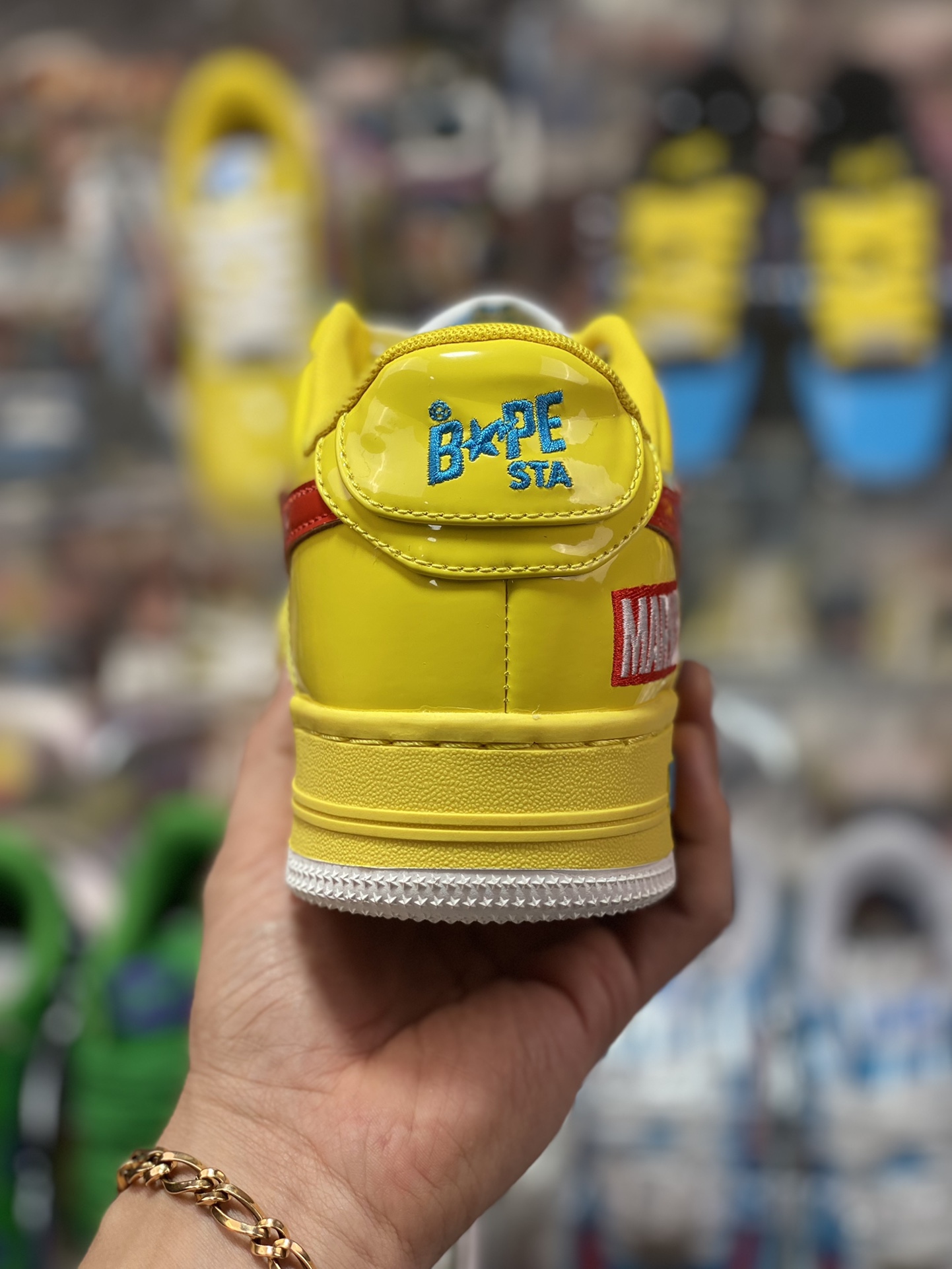 BAPE Sta Low Flashing Star Series Low-top Classic Retro Casual Sports Shoes ”Patent Leather Yellow Blue Red Thor” 1I73-3191-905