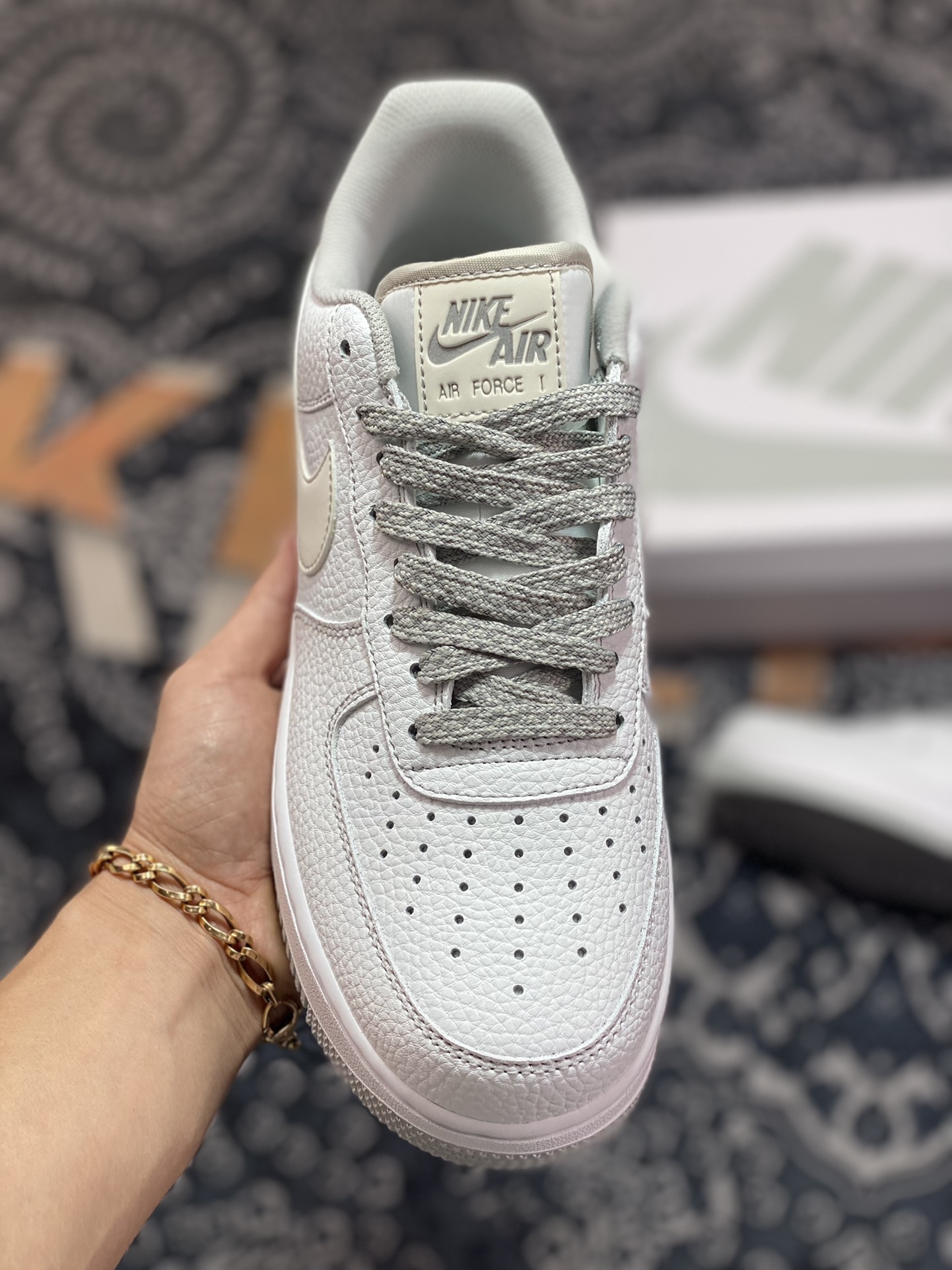 240 Nike Air Force 1 Low”MORE THAN____”空军一号板鞋“白浅灰签名涂鸦”UO5369-603
