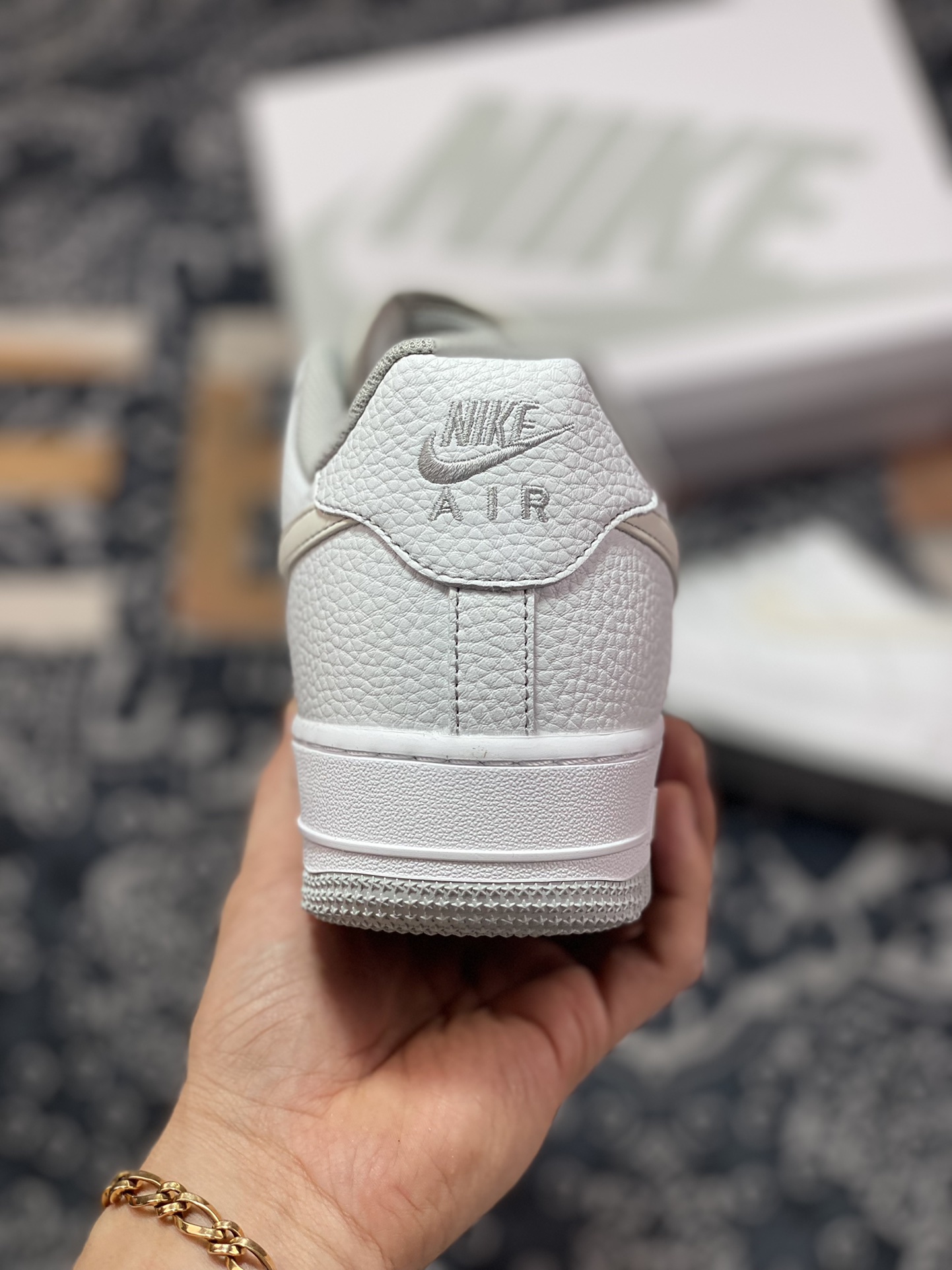 240 Nike Air Force 1 Low”MORE THAN____”空军一号板鞋“白浅灰签名涂鸦”UO5369-603