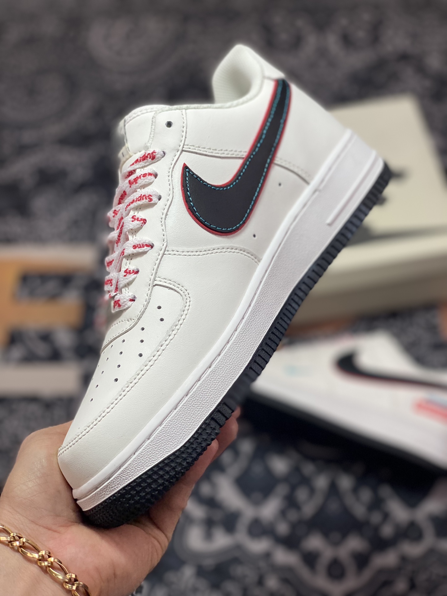240 Supreme x Nike Air Force 1 07 Low”Supreme”空军一号“皮革米白黑蓝红Sup”BS9055-816