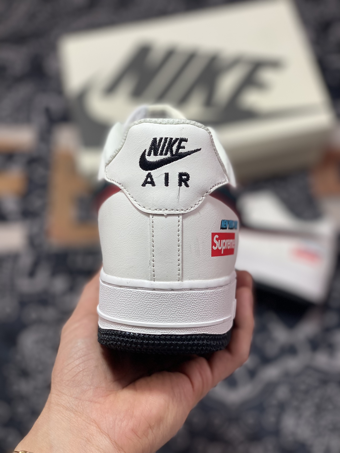 240 Supreme x Nike Air Force 1 07 Low”Supreme”空军一号“皮革米白黑蓝红Sup”BS9055-816