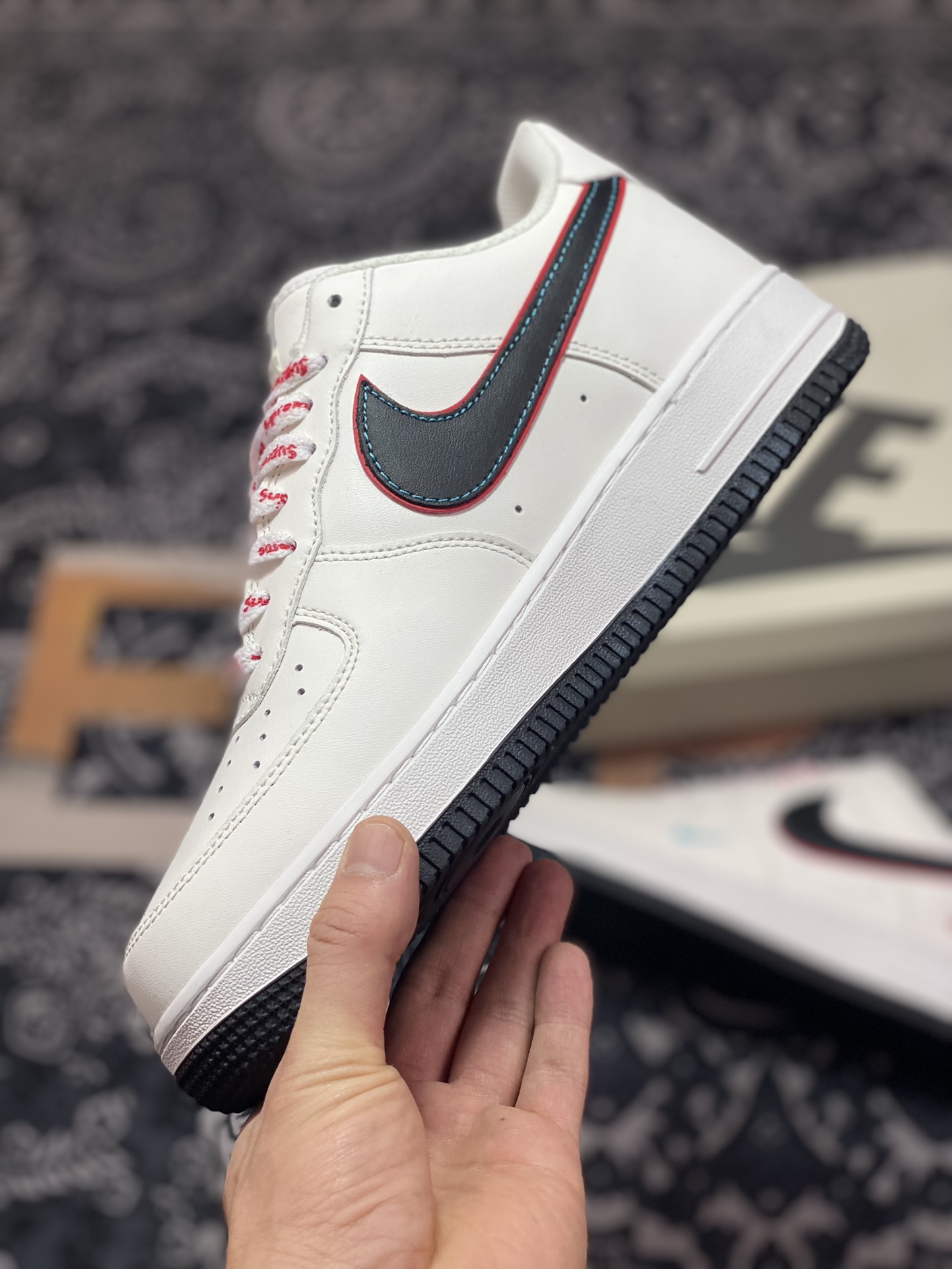 240 Supreme x Nike Air Force 1 07 Low”Supreme”空军一号“皮革米白黑蓝红Sup”BS9055-816