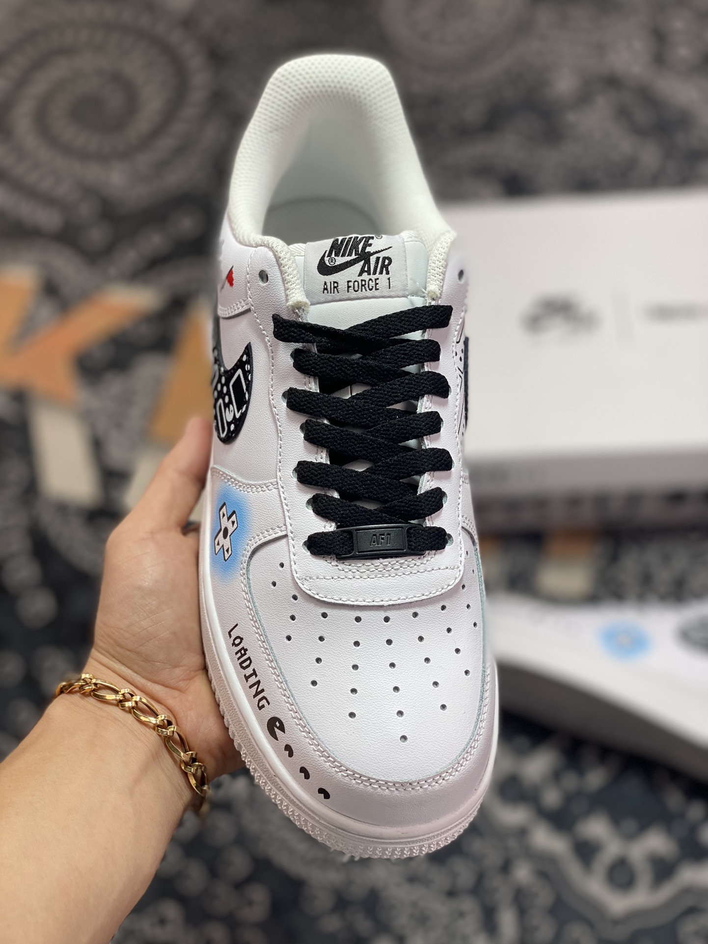 260 Nike Air Force 1 07 LV8”GAME OVER/Pac-Man”空军一号板鞋“皮革白黑彩吃豆人游戏印花”CW2288-228