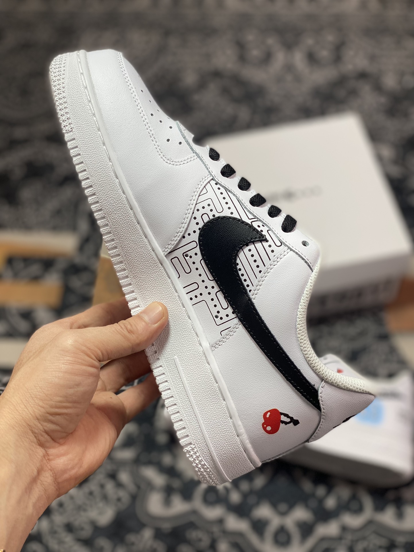 260 Nike Air Force 1 07 LV8”GAME OVER/Pac-Man”空军一号板鞋“皮革白黑彩吃豆人游戏印花”CW2288-228