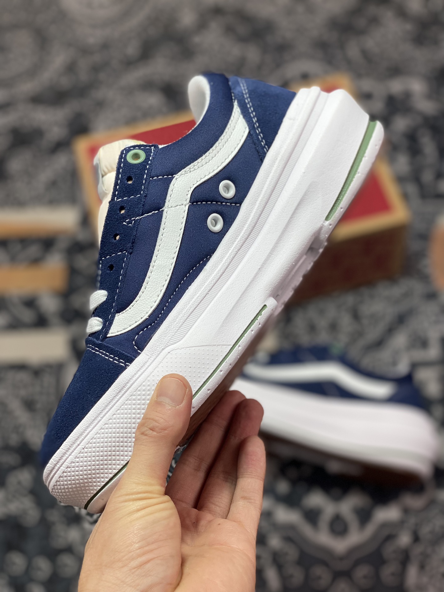 Vans navy blue thick-soled ultra-light Vans Old Skool Overt CC ultra-light thick-soled height-increasing shoes