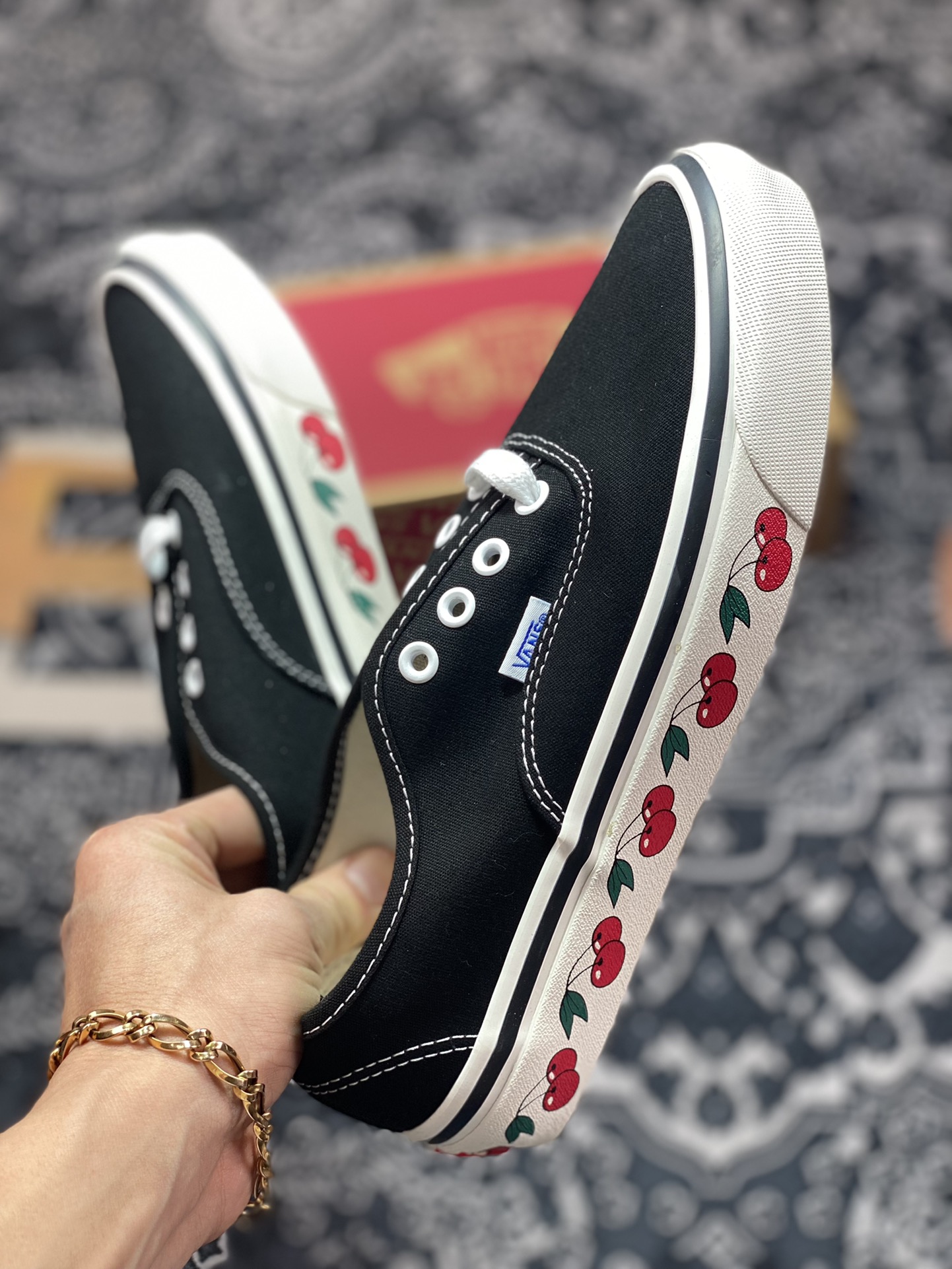 Vans Authentic 44 DX Anaheim cherry personalized graffiti black canvas shoes