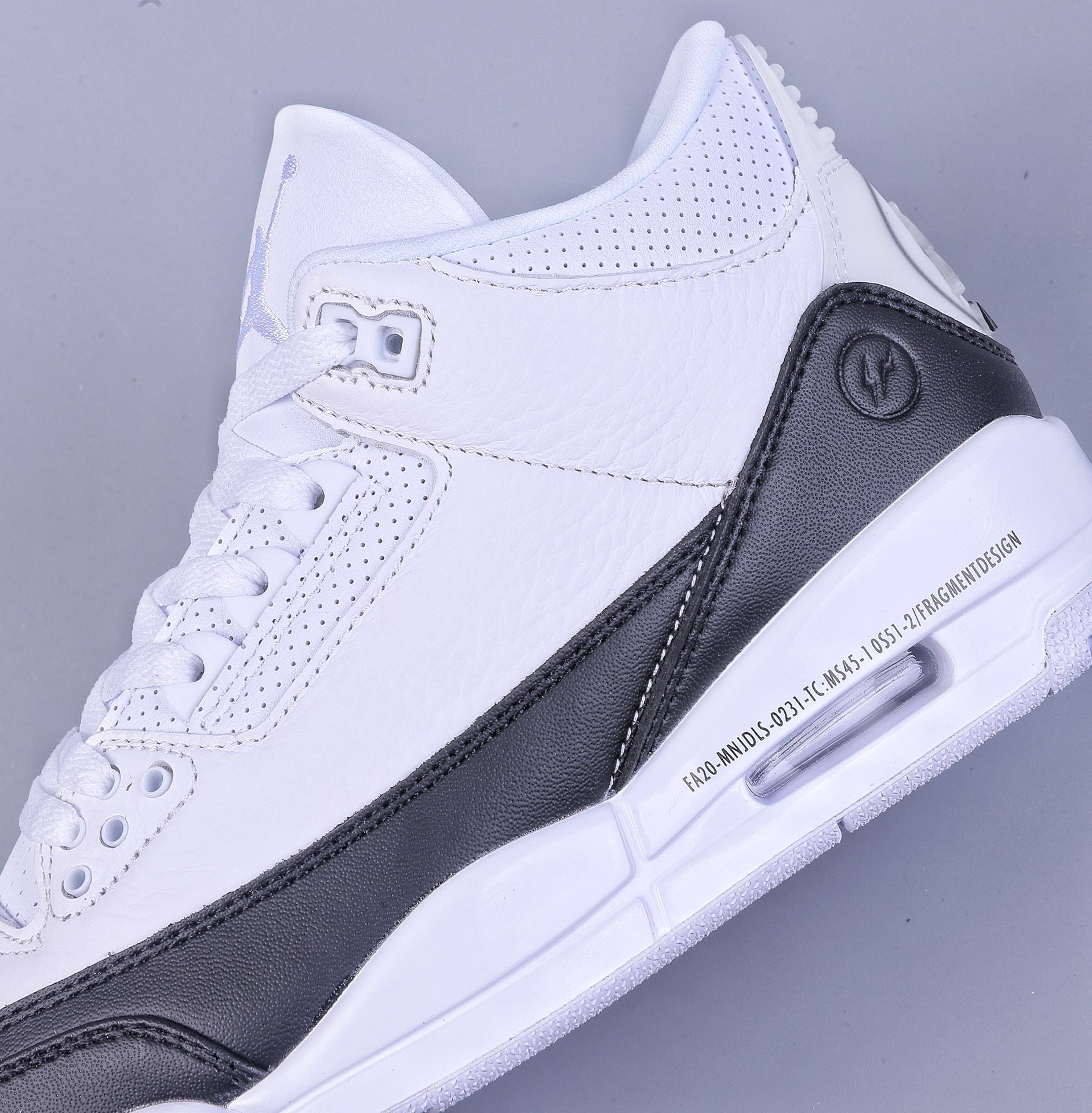 320 H版Fragment Design x Air Jordan AJ3 藤原浩闪电联名 DA3595-100