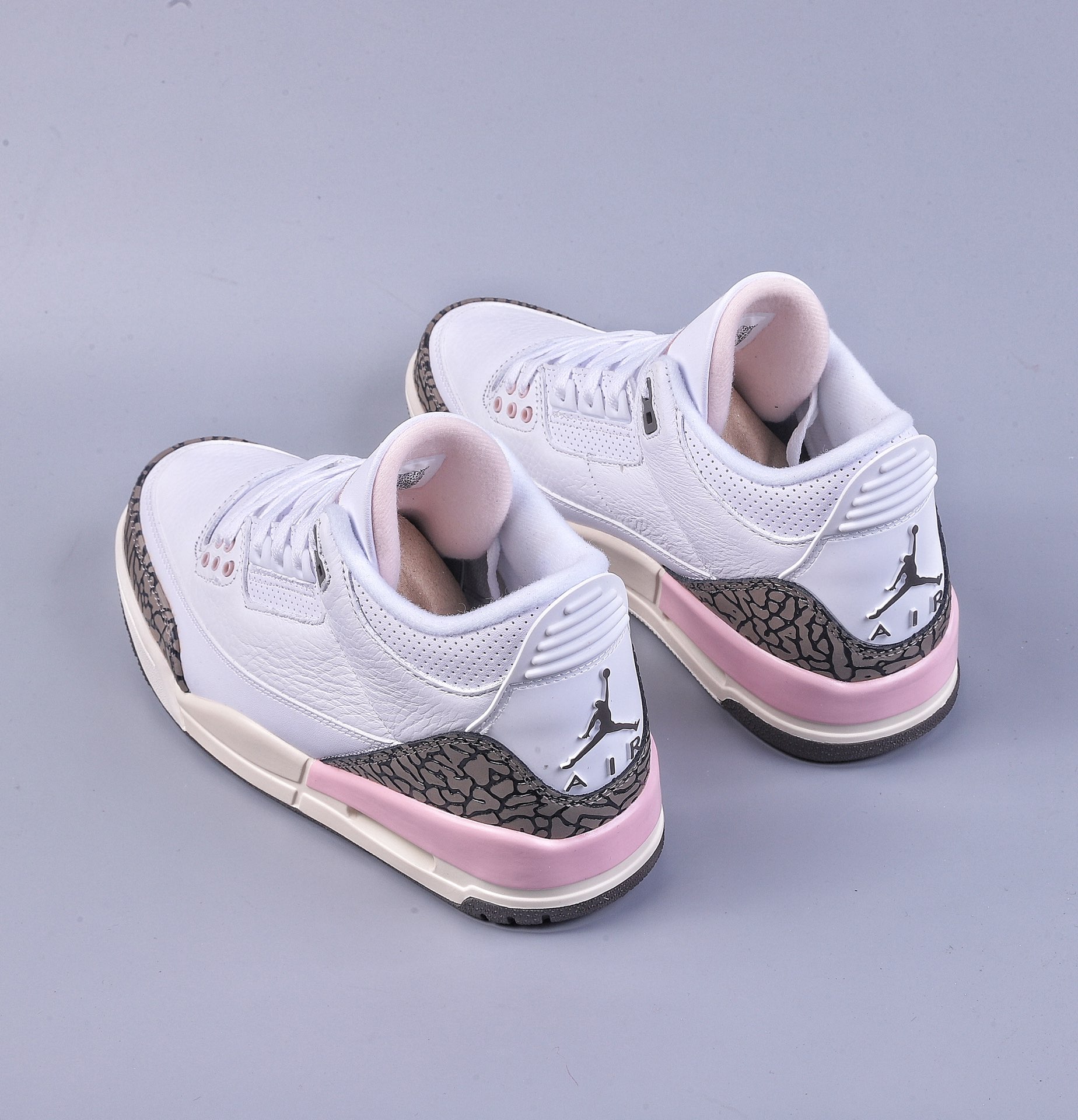 320 H版Air Jordan 3 Retro ”Dark Mocha” 樱花 白棕粉CK9246-102