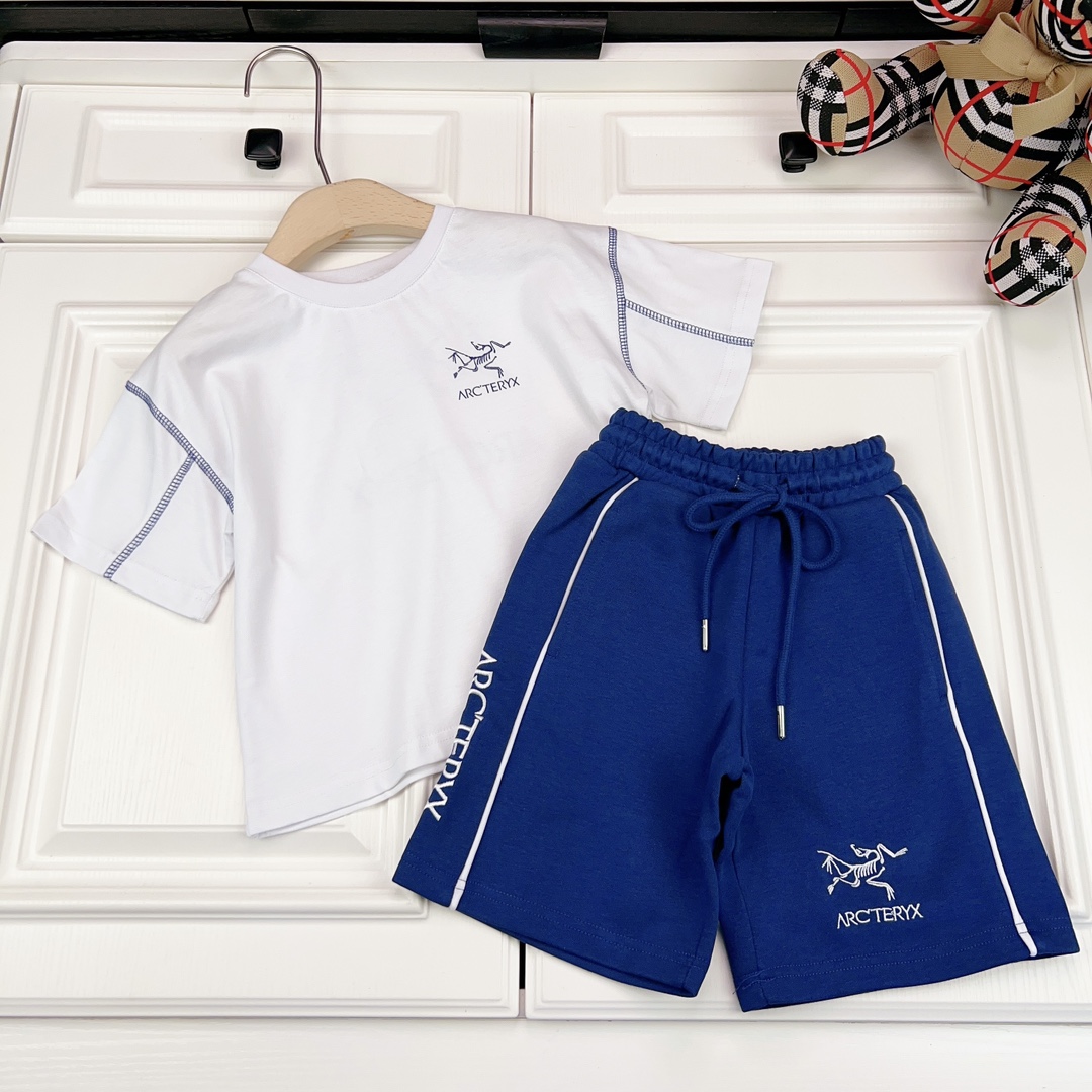 “Arcteryx Kids’ Cozy and Airy High-Quality Embroidered Jacket” - 图片 1
