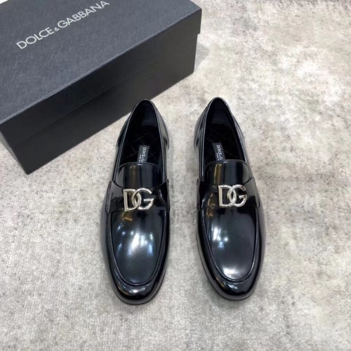 Dolce & Gabbana Black Leather Loafers with DG Hardware, Italian Craftsmanship 1 Dolce & Gabbana Black Leather Loafers with DG Hardware, Italian Craftsmanship