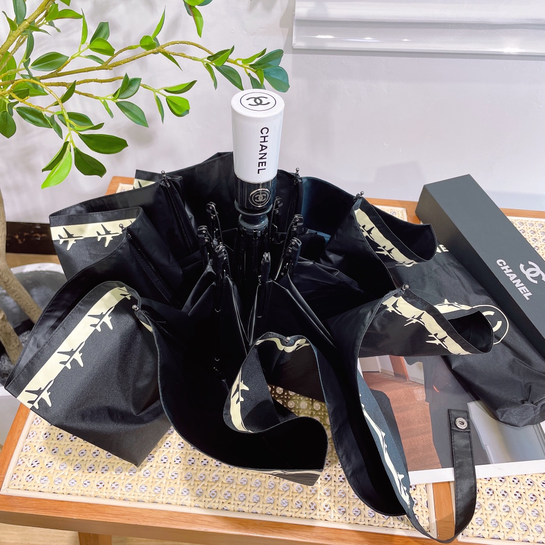 CHANL香奈儿拼色飞机专柜夏季新款全自动折叠晴雨伞新涂层技术深色伞布带来令人惊喜的遮光效果美丽的花卉图