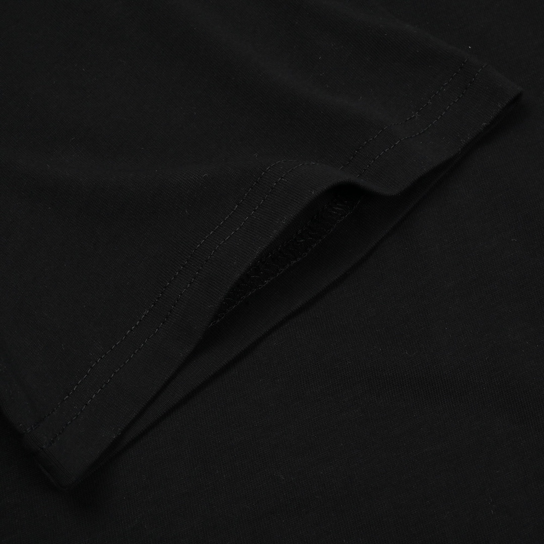 Gucci 古驰字母logo金标刺绣 短袖T恤-Chinese UA Cheap High Quatity Brand Clothes Bags handbags Sneakers wholesale wholesaler seller from China Factory suppliers Fashion Clothing Shoes best Quality Beautiful Price Gucci 古驰字母logo金标刺绣 短袖T恤