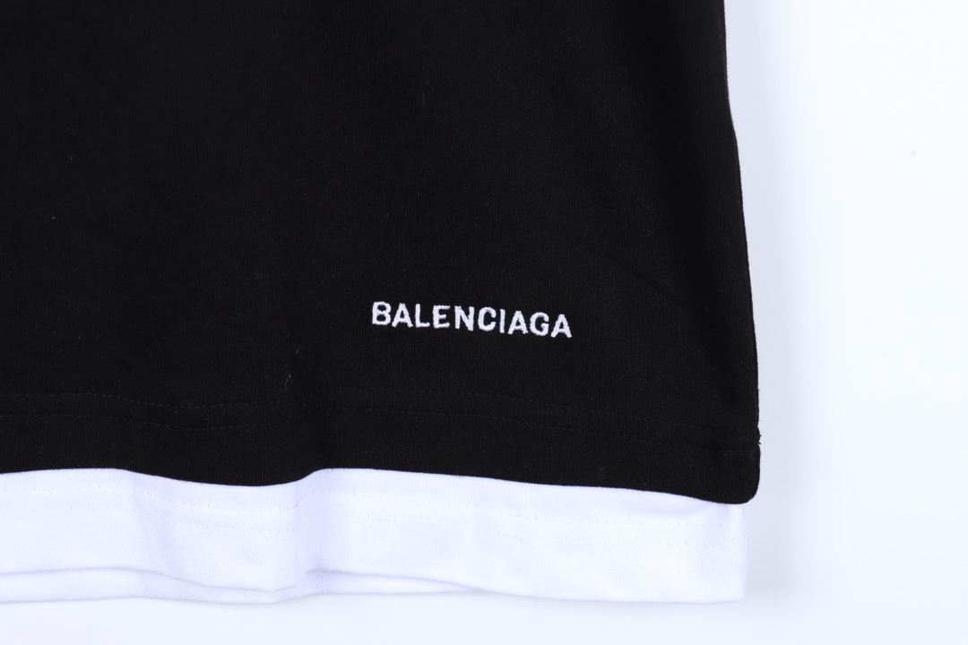 Balenciaga/巴黎世家 21ss 假两件刺绣小Logo 短袖