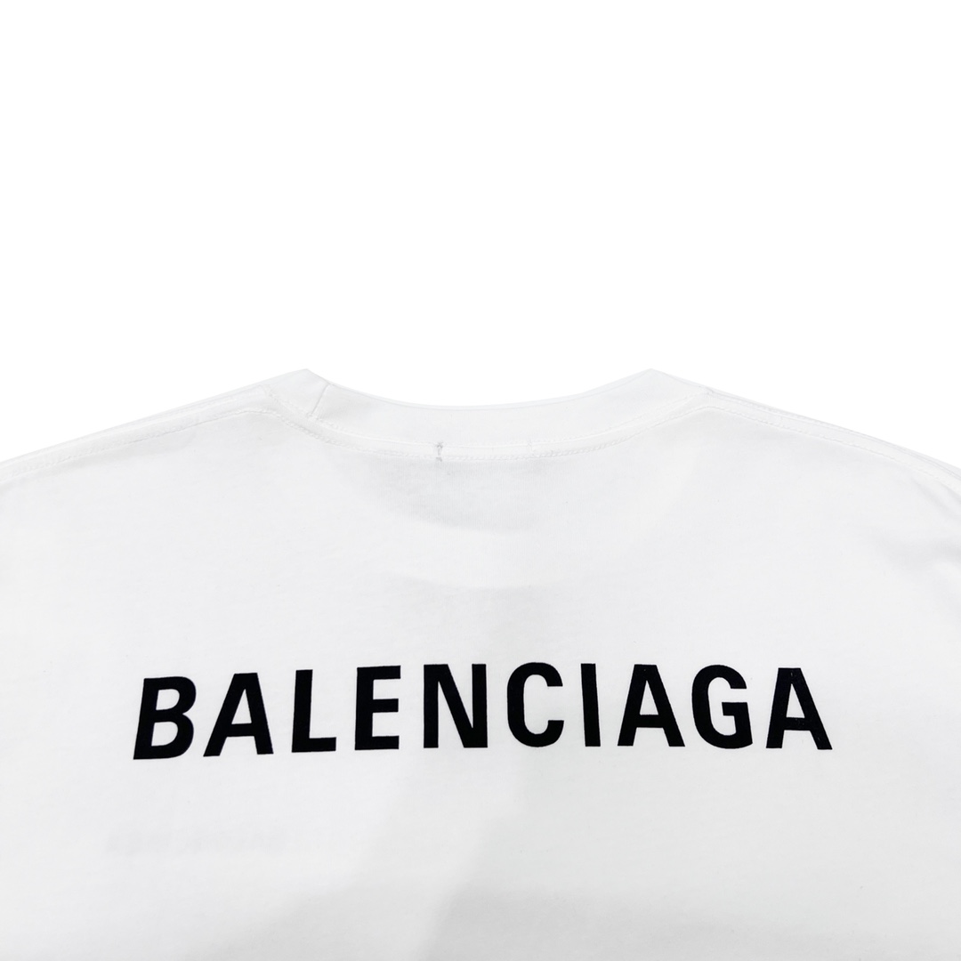 160 Balenciaga/巴黎世家 前后字母Logo印花圆领短袖