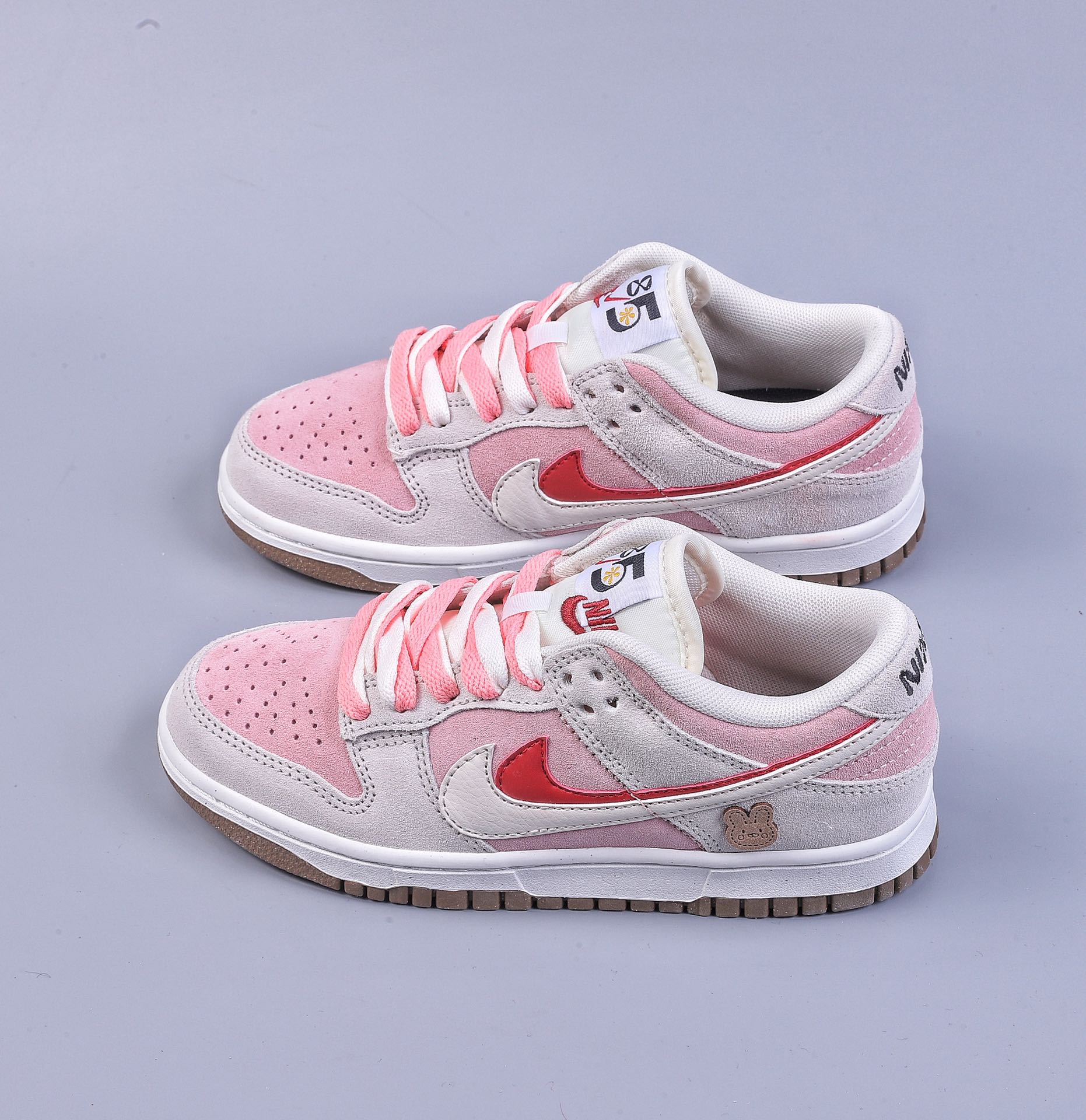 200 Nike Dunk Low SE 85 双钩复古休闲板鞋 白粉兔年限定 DO9457-100