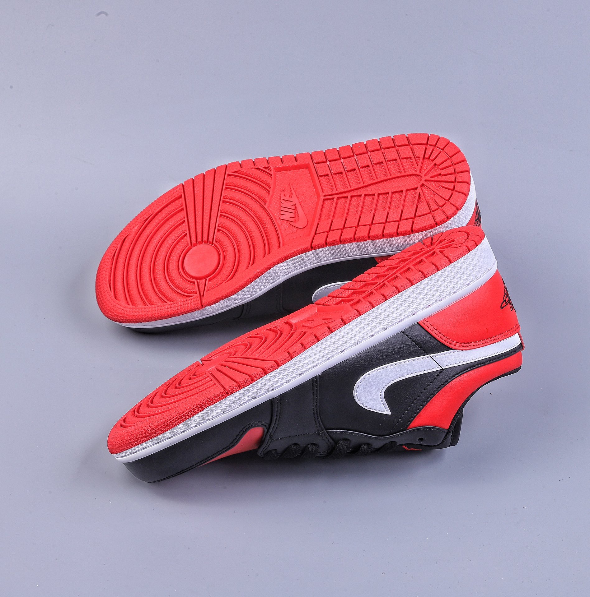 200 Air Jordan 1 Low 黑白红 官方同步新色 553558-066