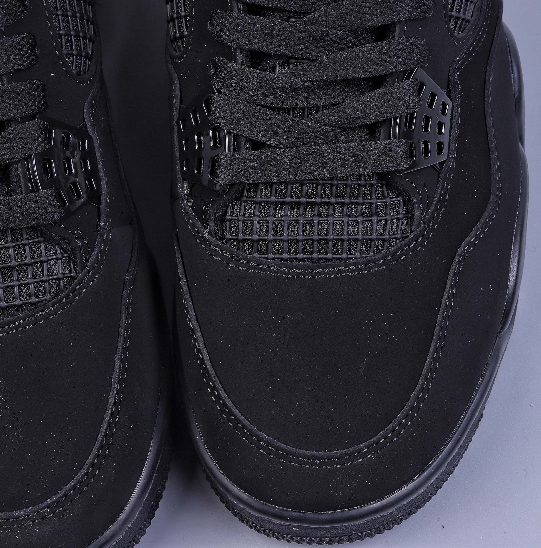 320 H版Air Jordan AJ4 Retro 黑猫 CU1110-010