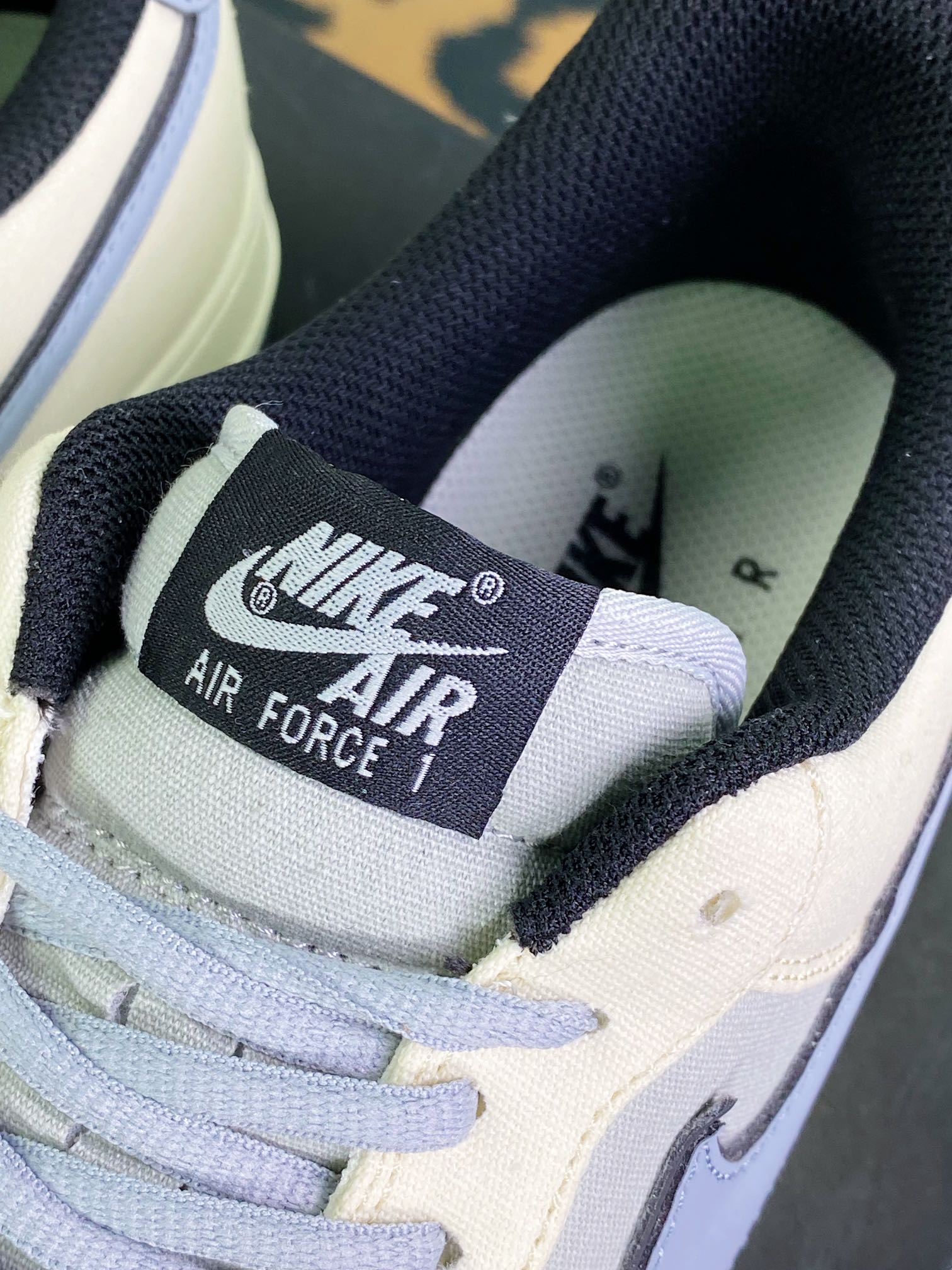 200 Air Force 1’07 Low QS”Milk White/Fog Blue”空军一号板鞋“拼接帆布奶白雾蓝”DG2296-020