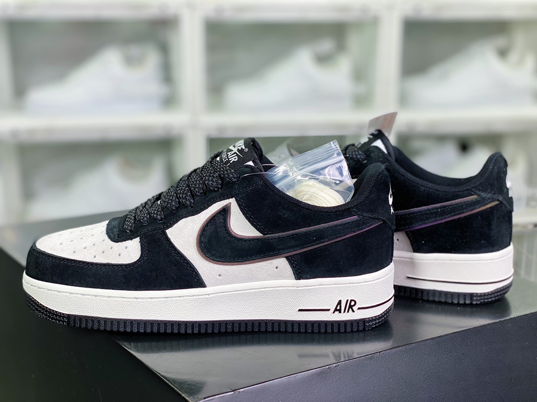 260 Air Force 1′07 Low”Black/White”空军一号板鞋“麂皮黑白熊猫镭射反光白”MX0820-502