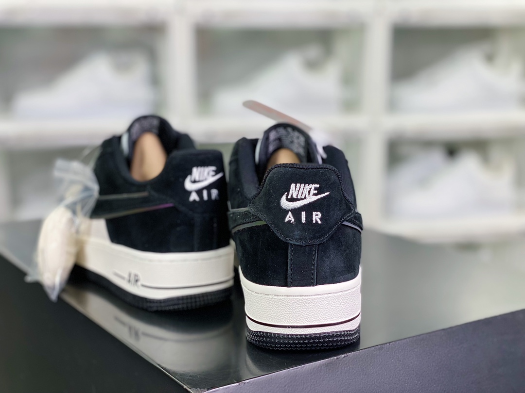 260 Air Force 1′07 Low”Black/White”空军一号板鞋“麂皮黑白熊猫镭射反光白”MX0820-502