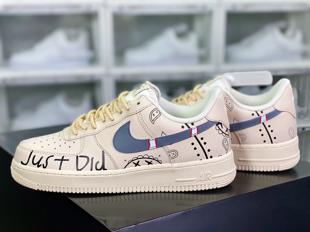 260 Air Force 1 07 LV8 Low”Beige/Black Paisley”空军一号板鞋“米白黑腰果花涂鸦”CW2288-316