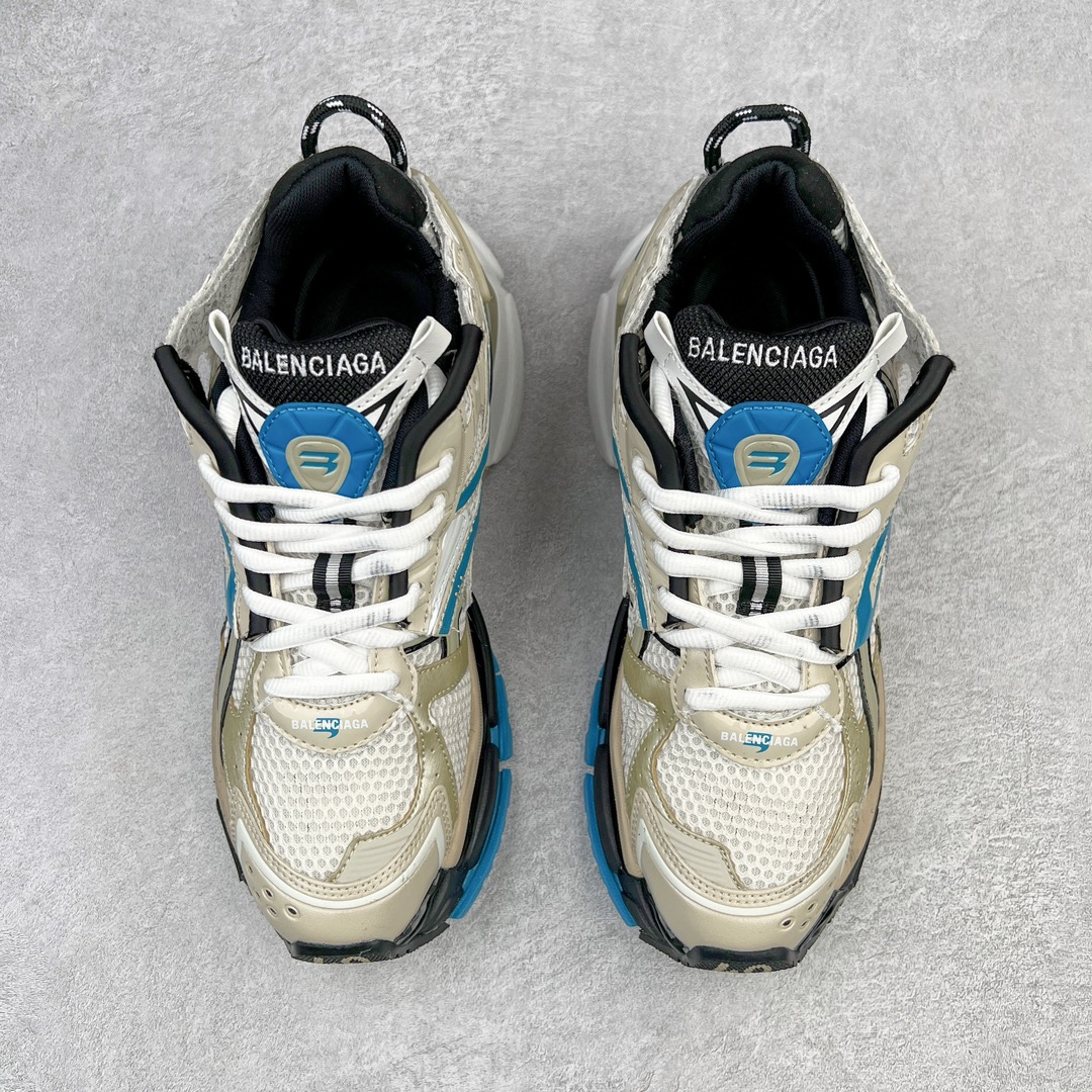 图片[2]-💰460 ＃VG零售版 BALENCIAGA Runner Sneaker 巴黎世家七代慢跑系列低帮复古野跑潮流运动鞋老爹鞋 尼龙和网布材质 磨损效果 鞋头边缘印有尺码 背面浮印尺码 外侧印有跑者徽标 鞋舌刺绣 Balenciaga 品牌标识 鞋跟背面 Balenciaga品牌标识 材质采用65%聚氨酯、35%聚酯纤维 全新 Runner 鞋型轮廓借鉴于 2000 年初的复古线条 搭载大网眼面料制成鞋面基础，由粉色、白色尼龍与橡胶质地覆盖鞋面诠释线条感 当中透过几道手缝线与折损痕更是精准的掌握历经时间淬炼的破旧痕迹 延续其手法至鞋领、鞋跟、鞋带、中底等部分均饰有破损及脏污之貌 尤其是鞋领处与鞋带孔眼条更是采用不规则做旧技术将内容物泡棉随机露出 尺码：35 36 37 38 39 40 41 42 43 44 45 46 编码：by5936030-运动鞋