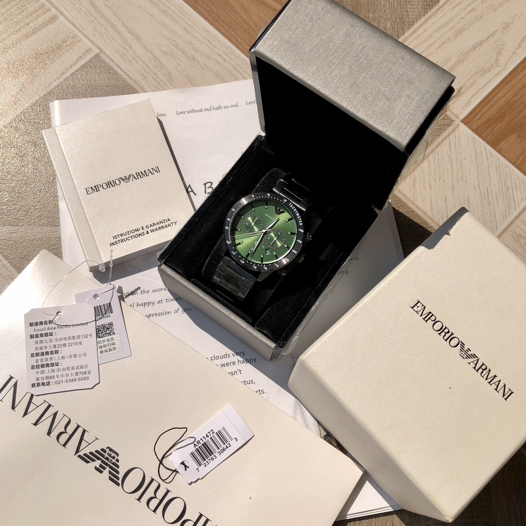 Nuevo reloj de hombre Armani original de cuarzo, ¡nuevo en mostrador! ¡El estilo masculino más popular de este año! AR1…