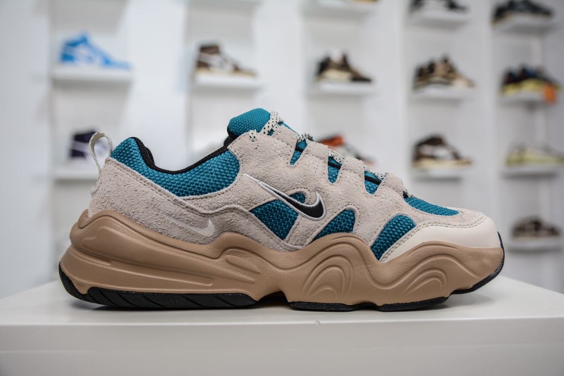 230 耐克 Nike M2K Tekno PLUS 复古休闲老爹鞋 DR9761