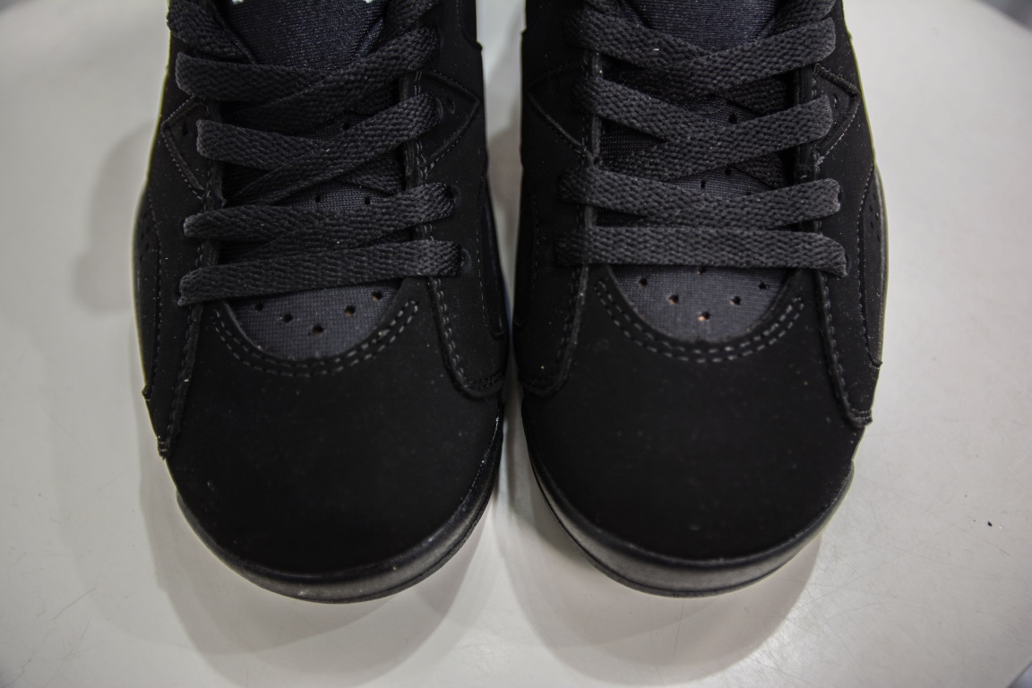 300 原装Air Jordan 6 Retro ”Metallic Silver” 高帮 DX2836-001