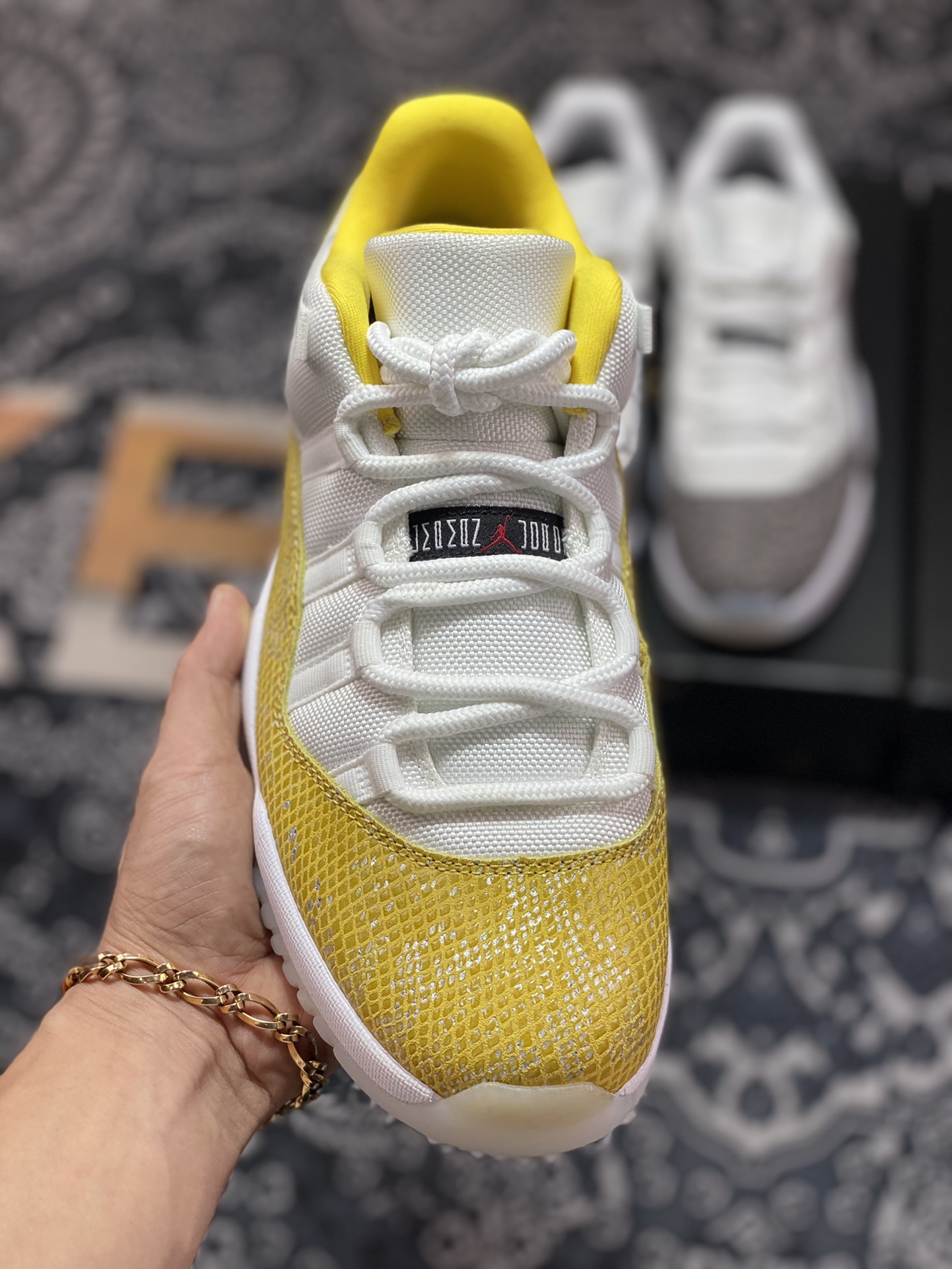 360 原装级别 Air Jordan 11 ” Yellow Sneaker ” AJ11乔11低帮 白黄 黄蛇 文化篮球鞋 AH7860-107